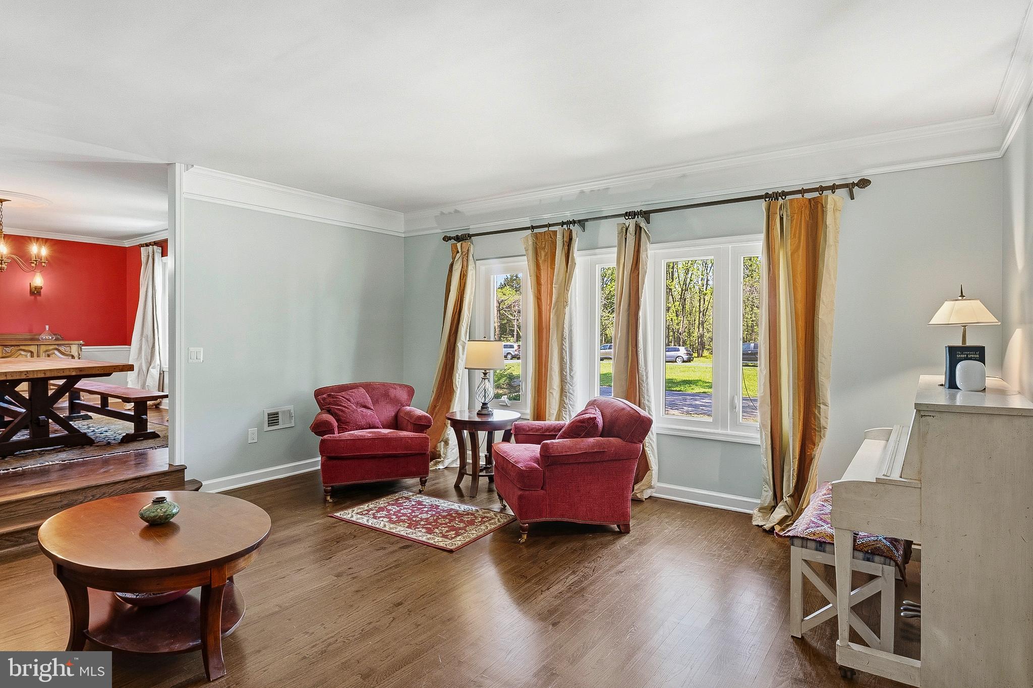 ASHTON OAKS - Residential