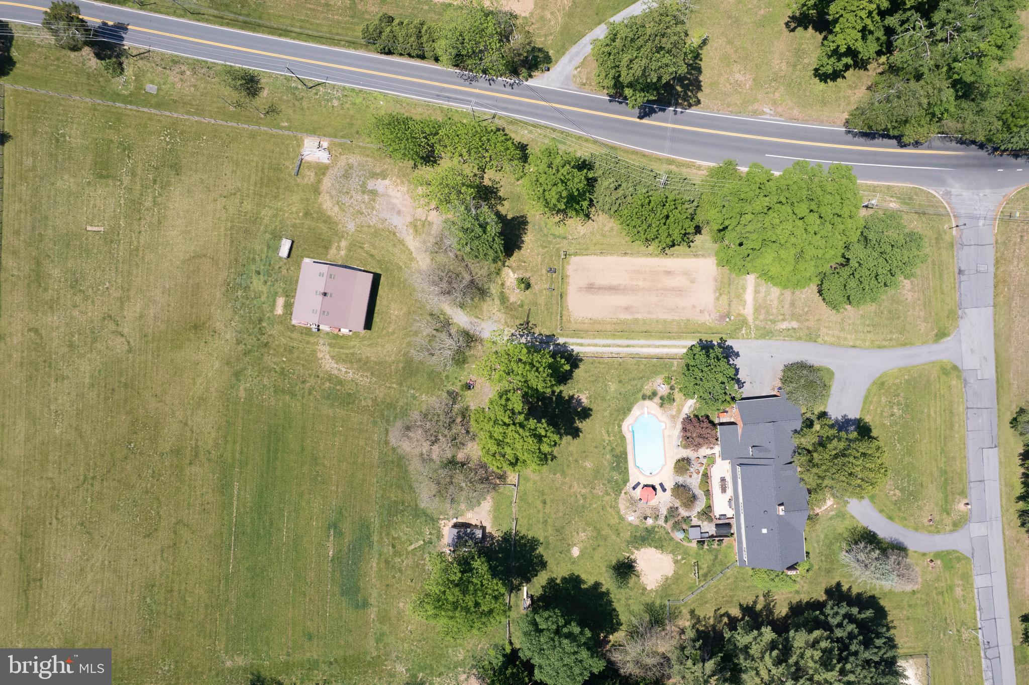 ASHTON OAKS - Residential