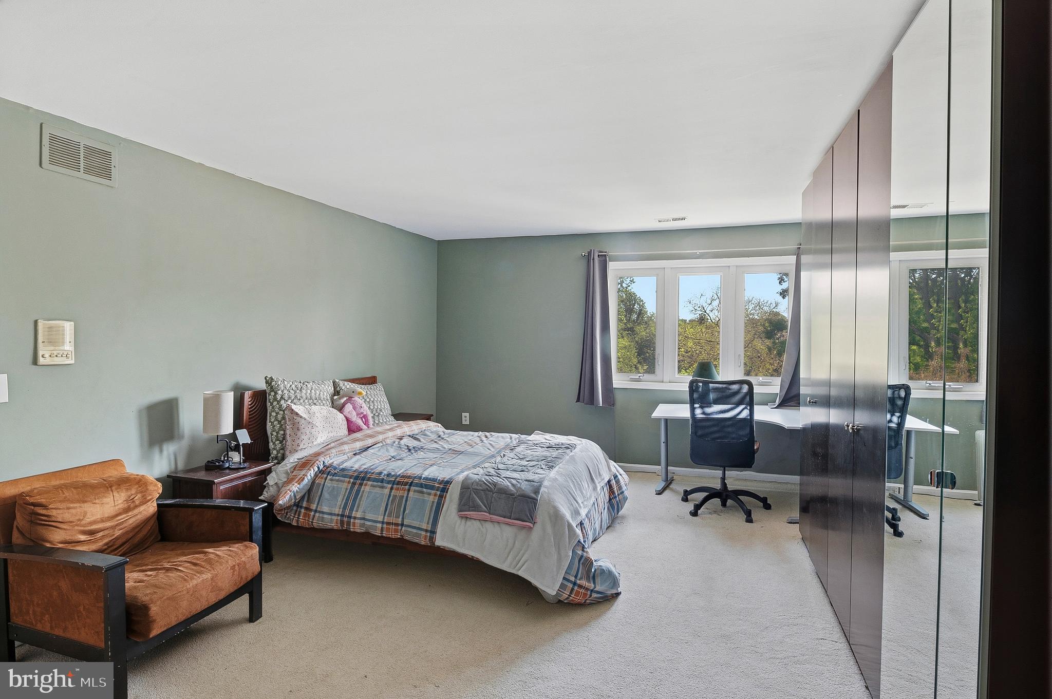 ASHTON OAKS - Residential