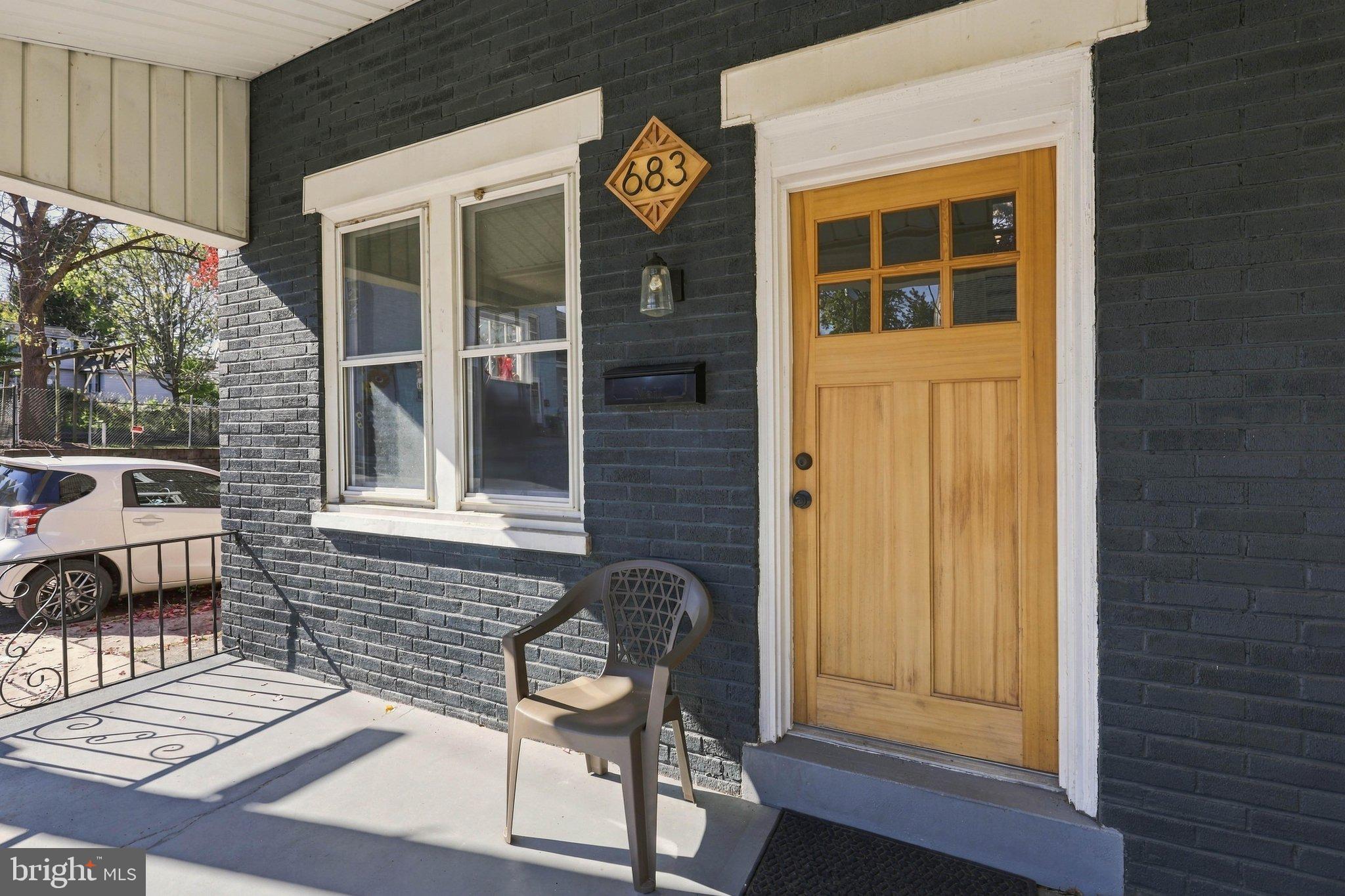 683 POPLAR STREET