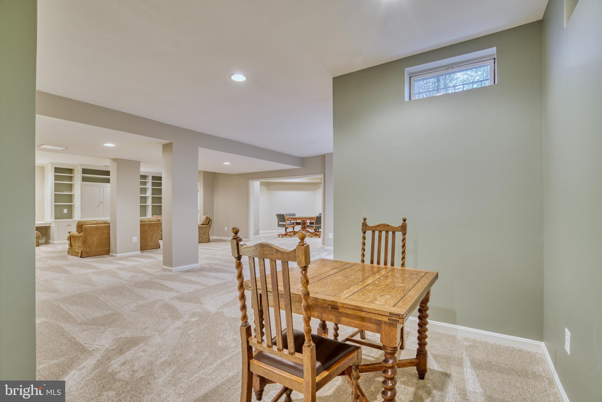 WOODLAND ESTATES - Residential