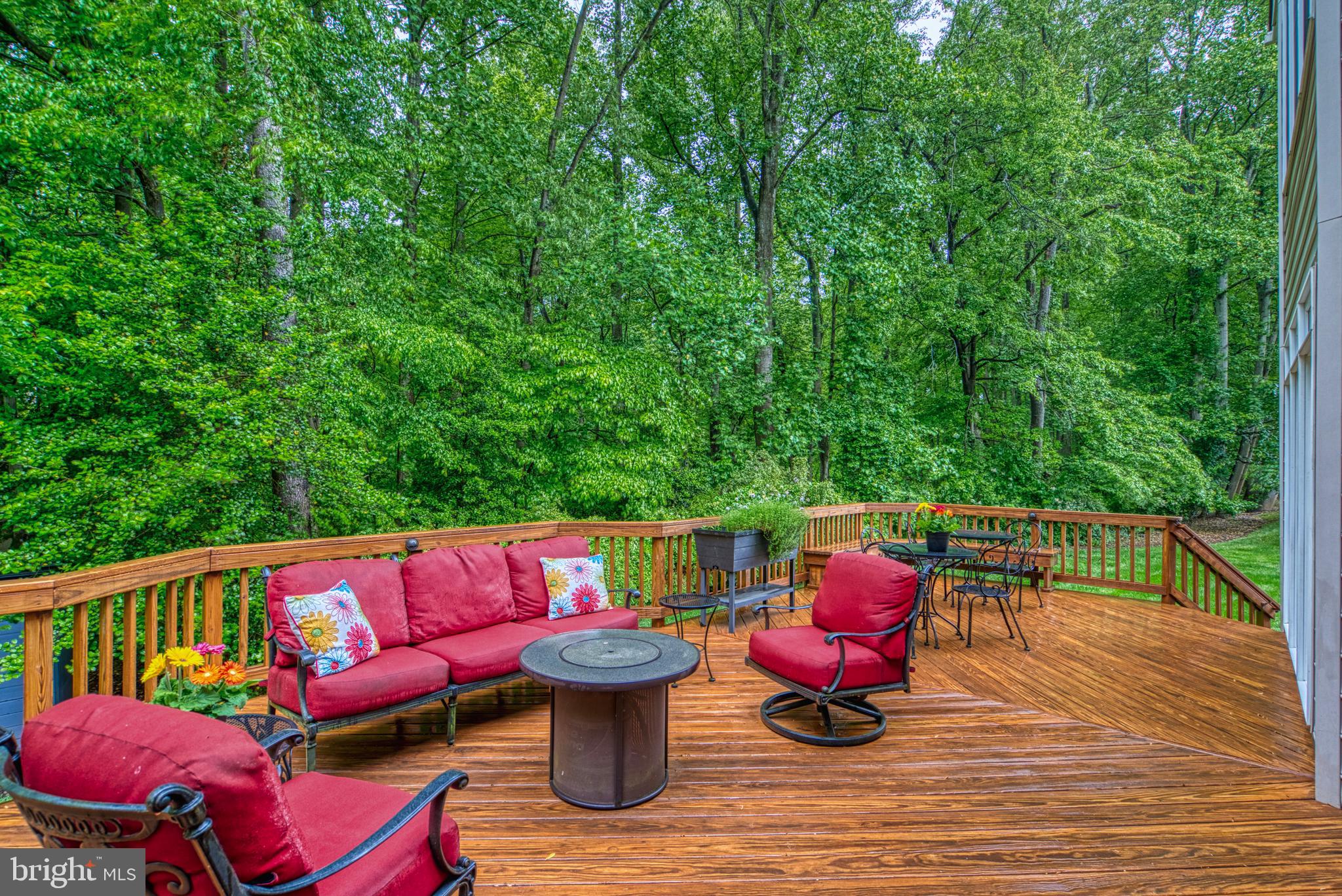 WOODLAND ESTATES - Residential