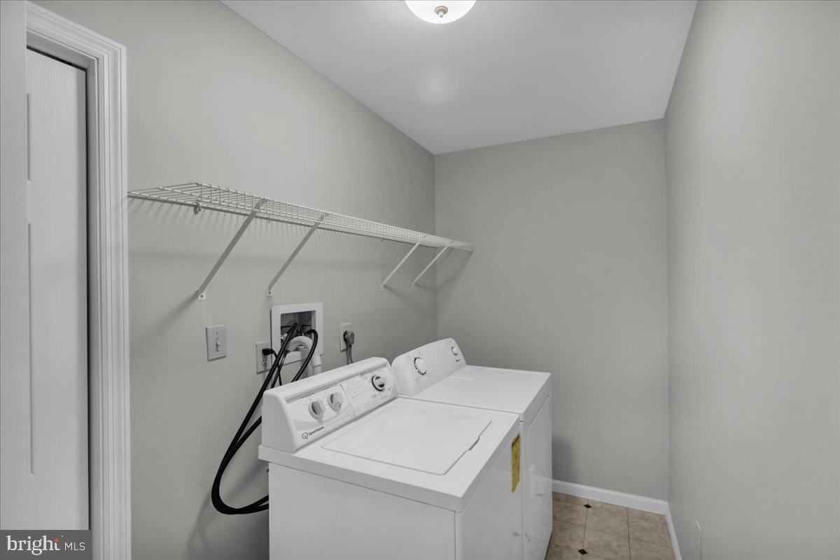 WYOMISSING MEADOWS - Residential