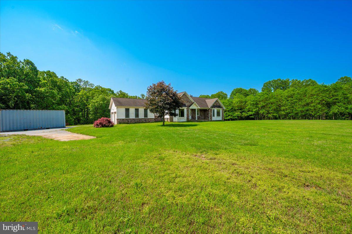 13779 TRIADELPHIA ROAD