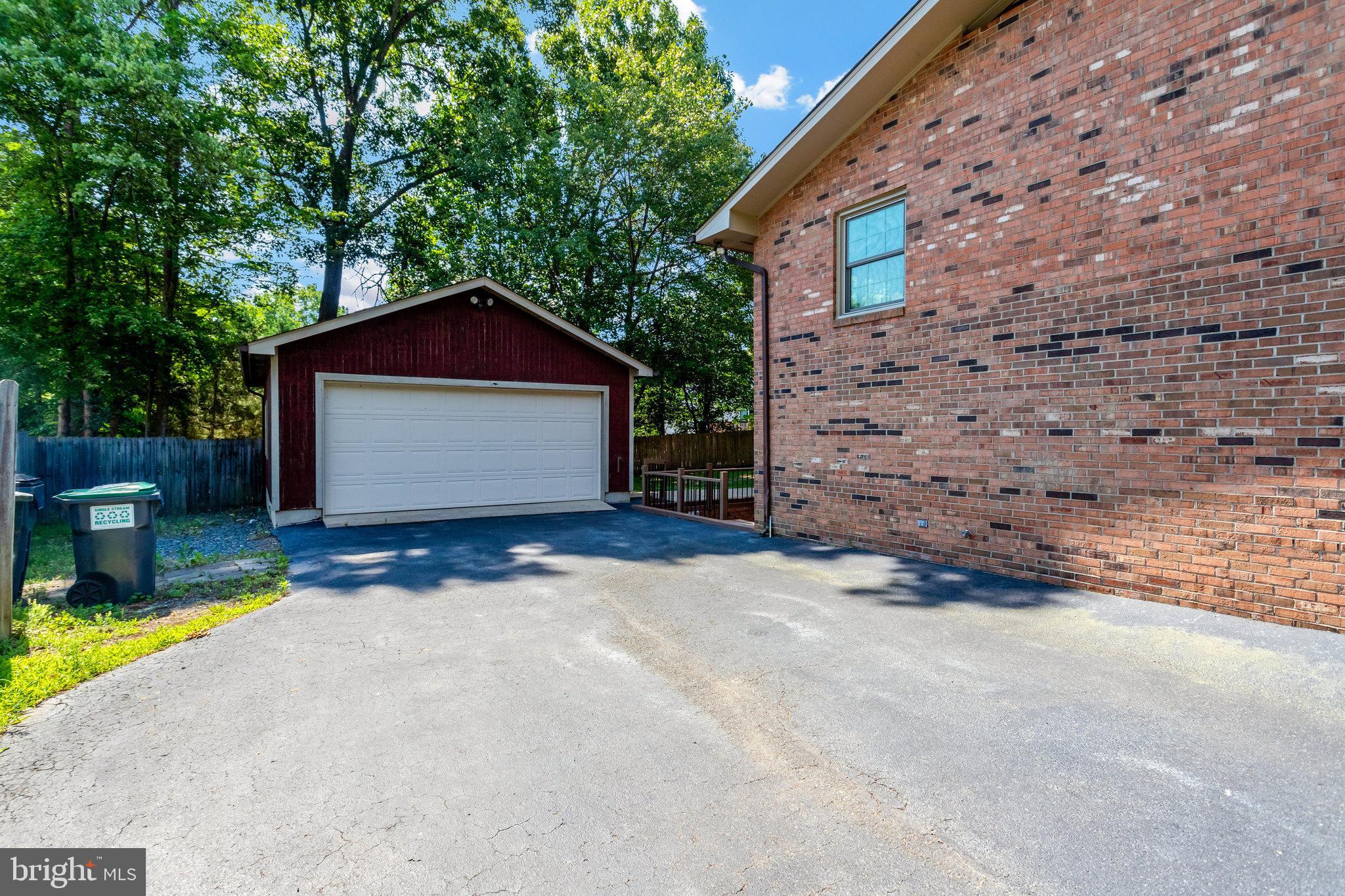 AQUIA HARBOUR - Residential