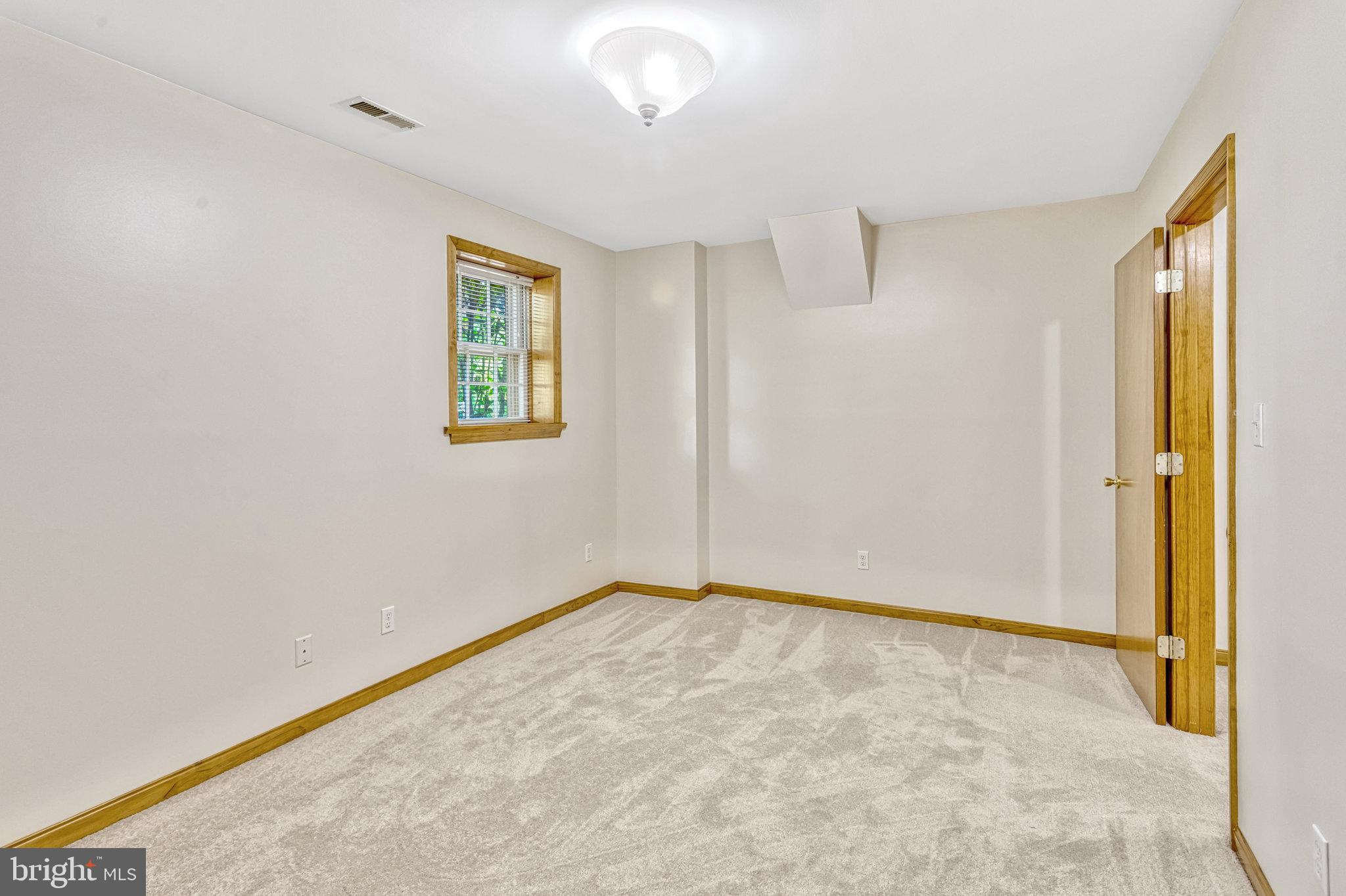 AQUIA HARBOUR - Residential