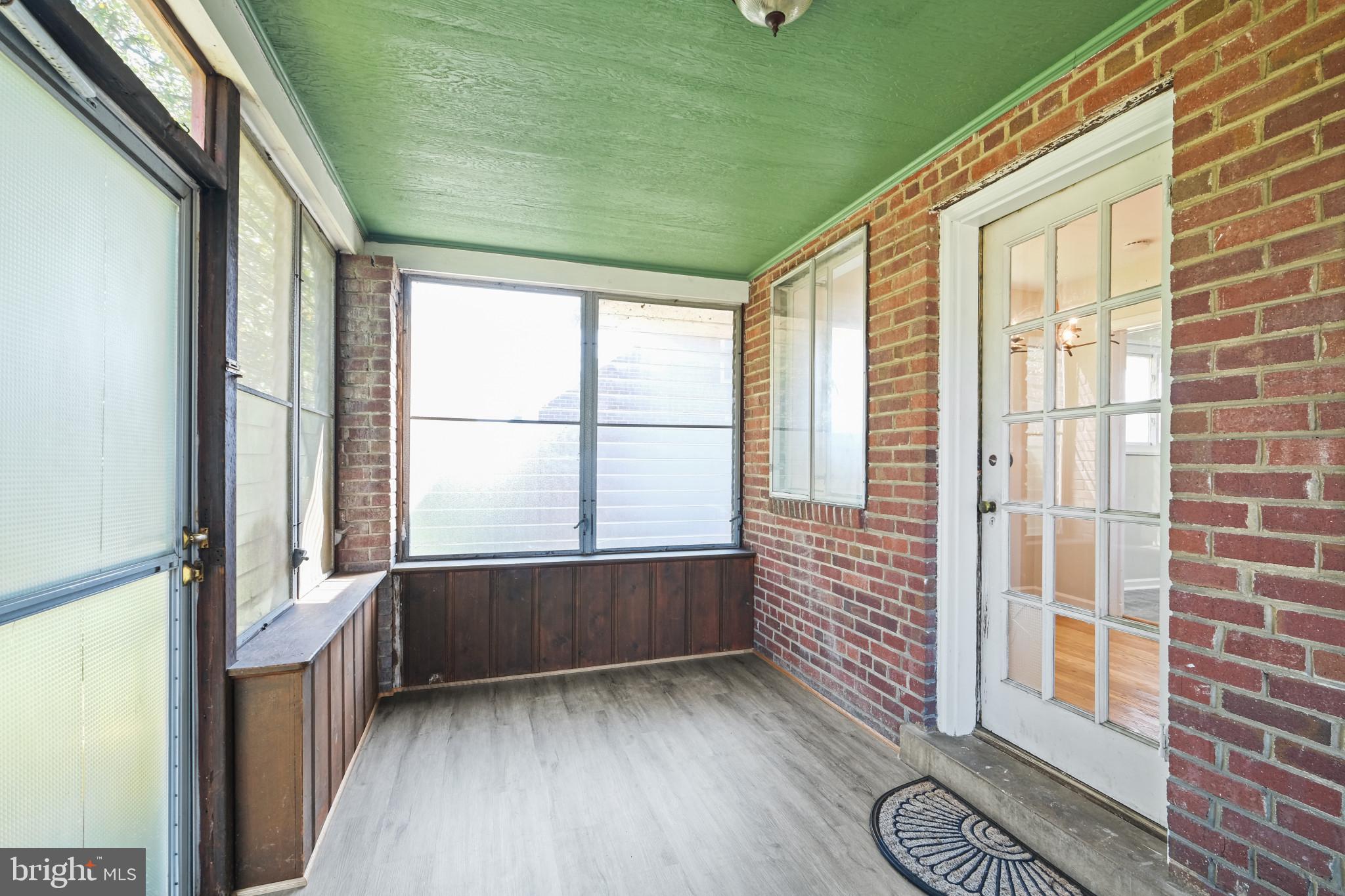 CHILLUM - Residential