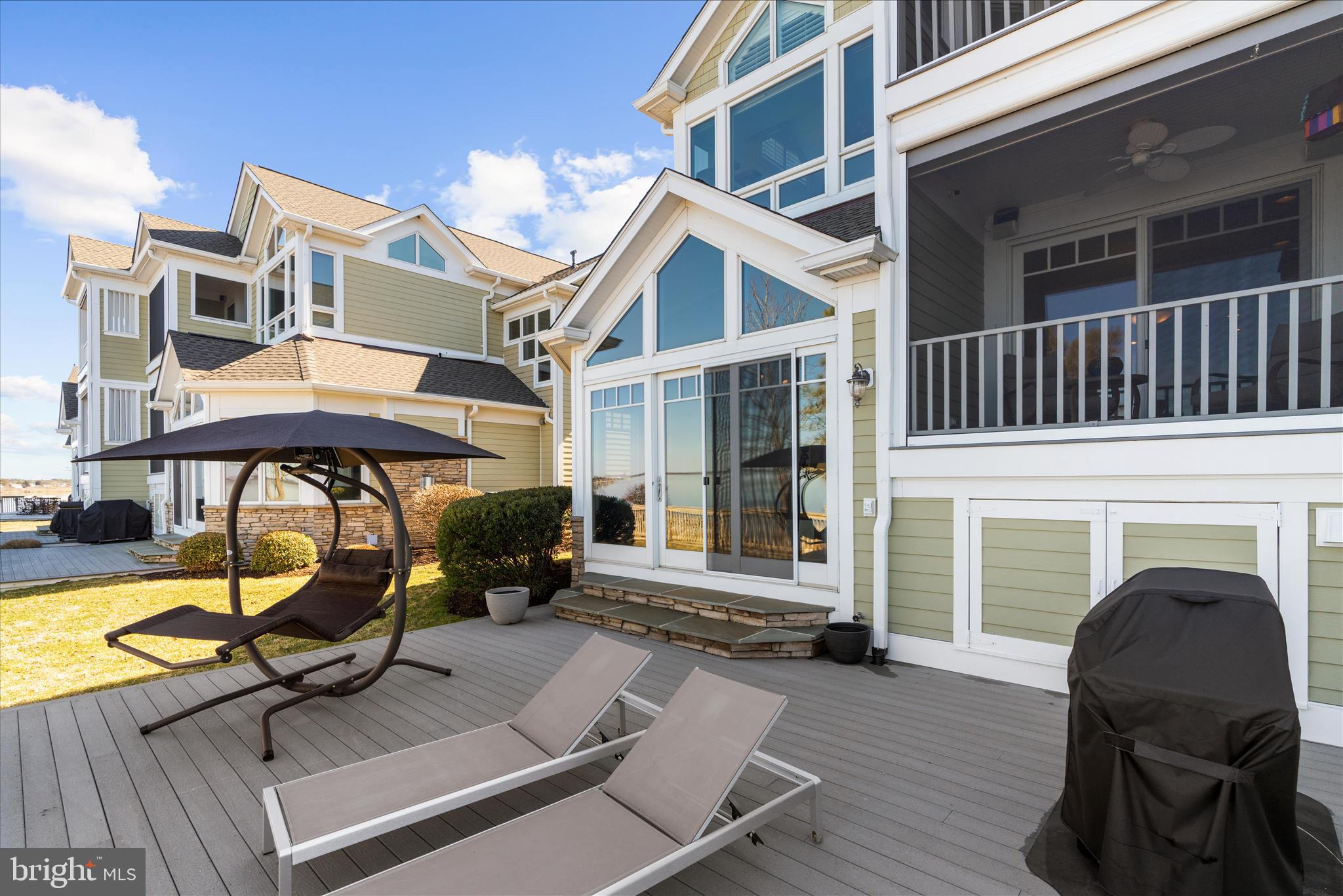 NARROWS POINTE - Residential