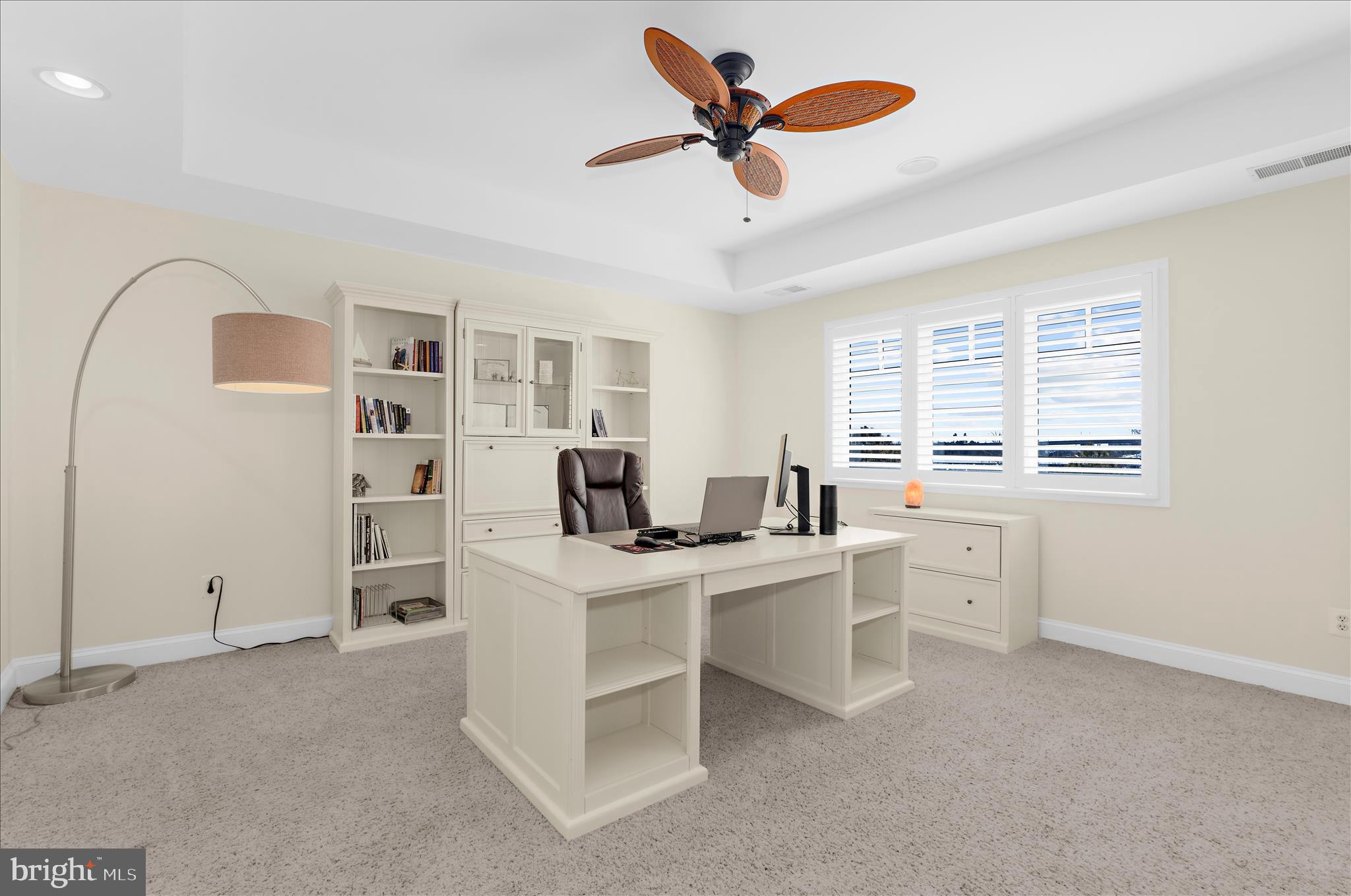 NARROWS POINTE - Residential