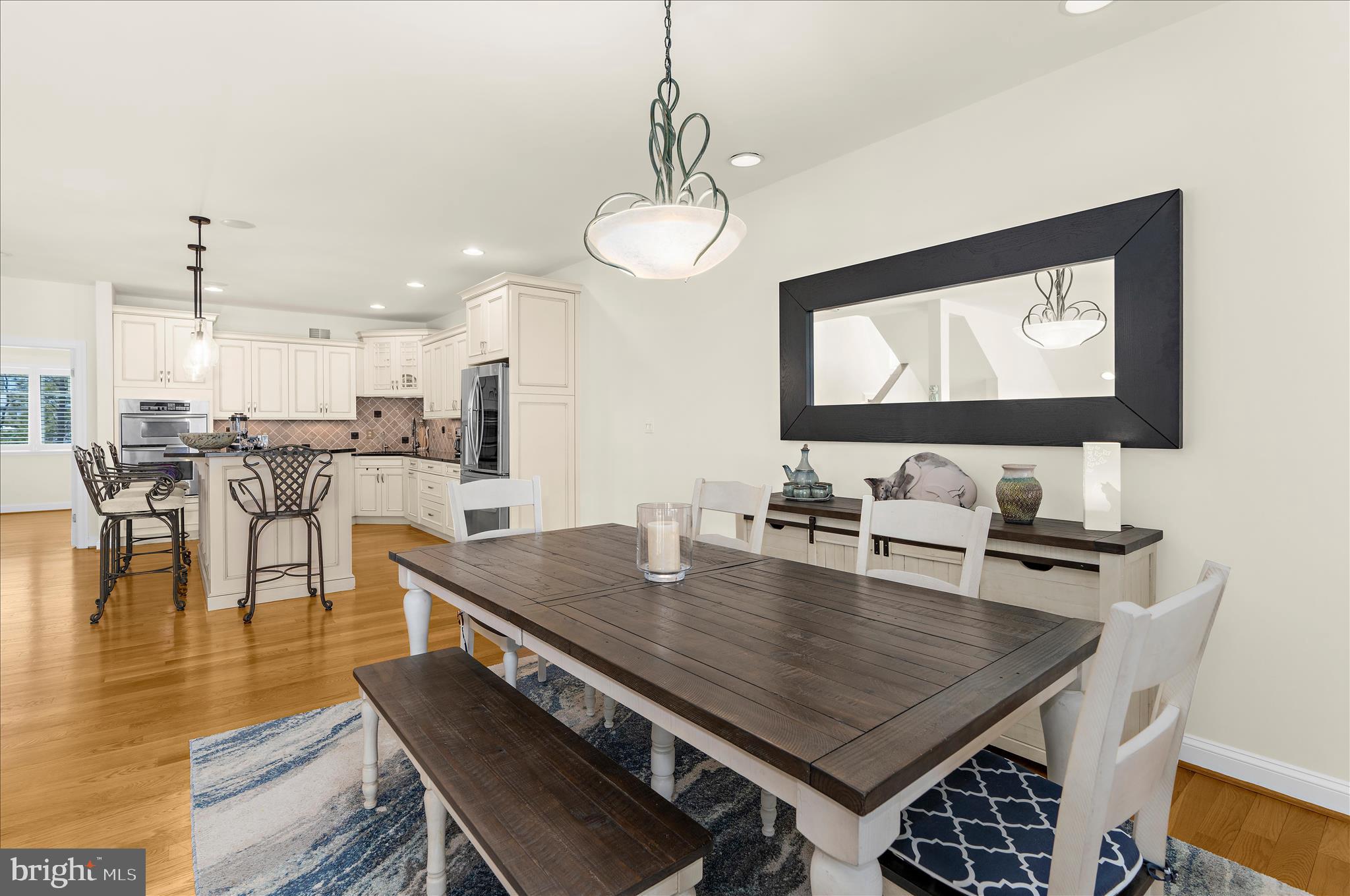 NARROWS POINTE - Residential