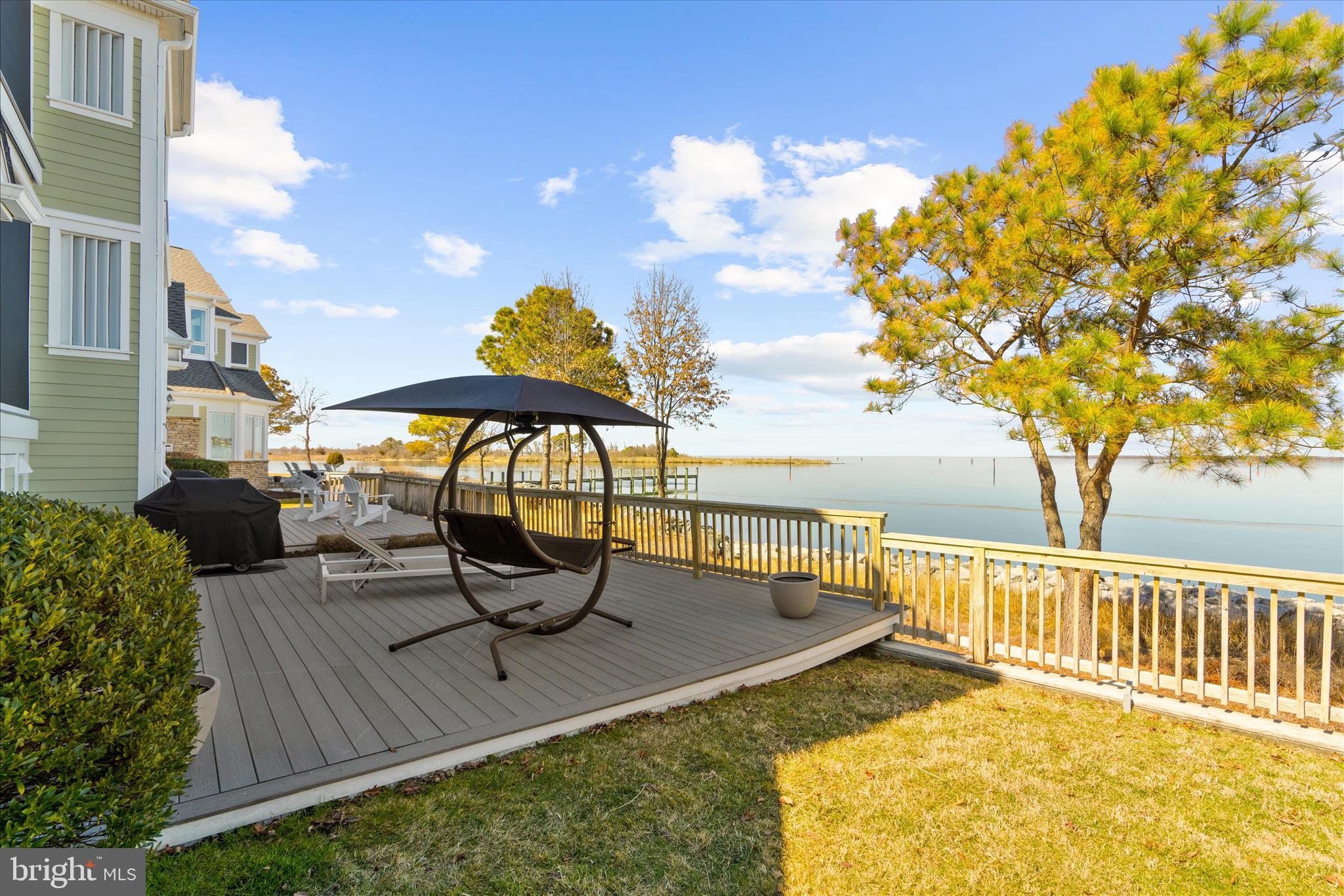 NARROWS POINTE - Residential