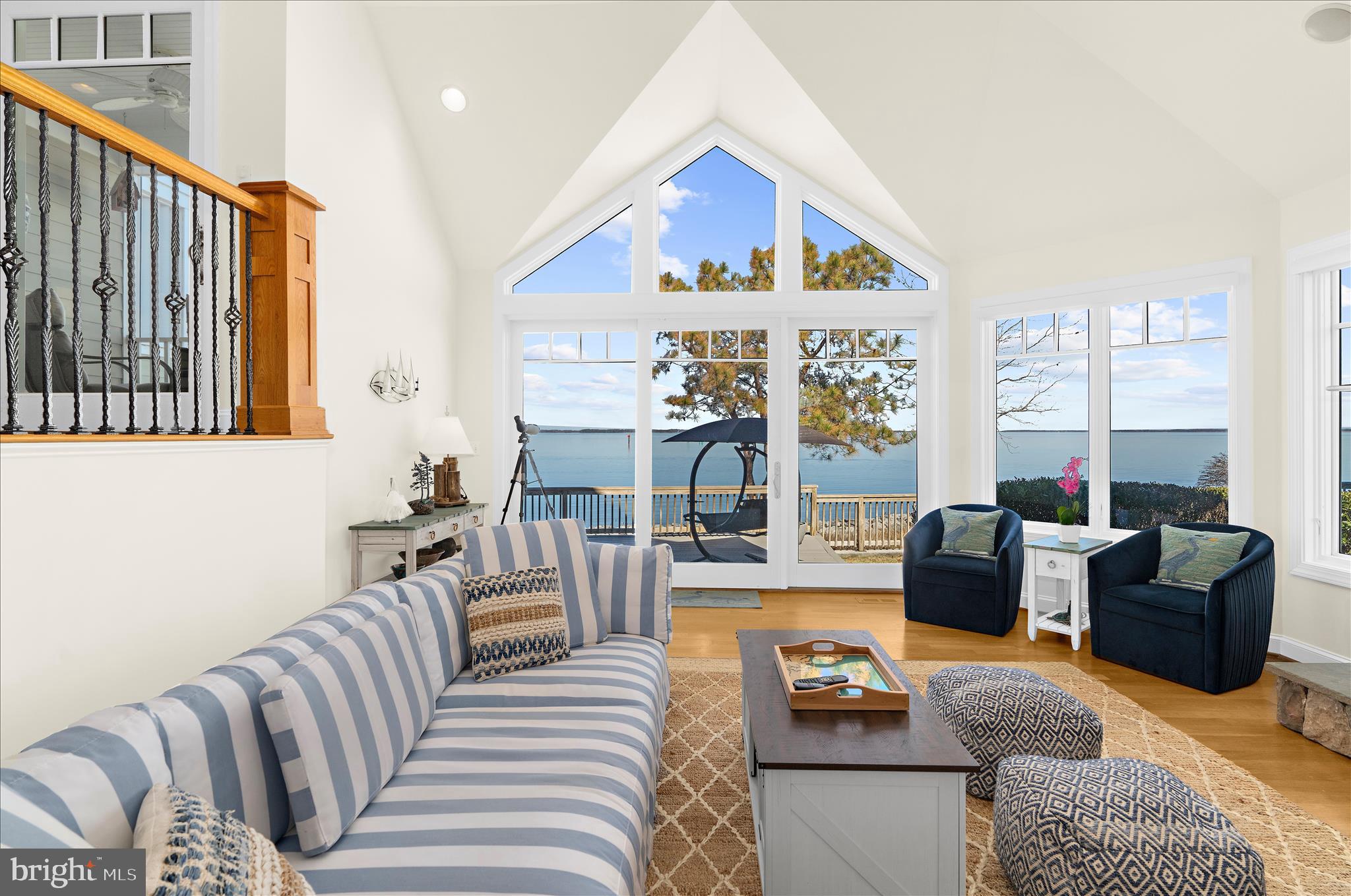 NARROWS POINTE - Residential