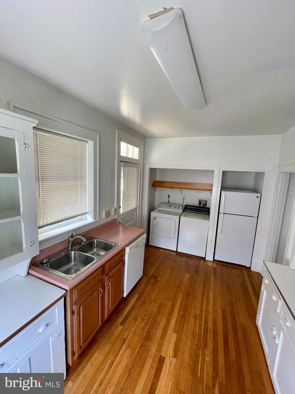 CHARLES TOWN - Commercial Sale