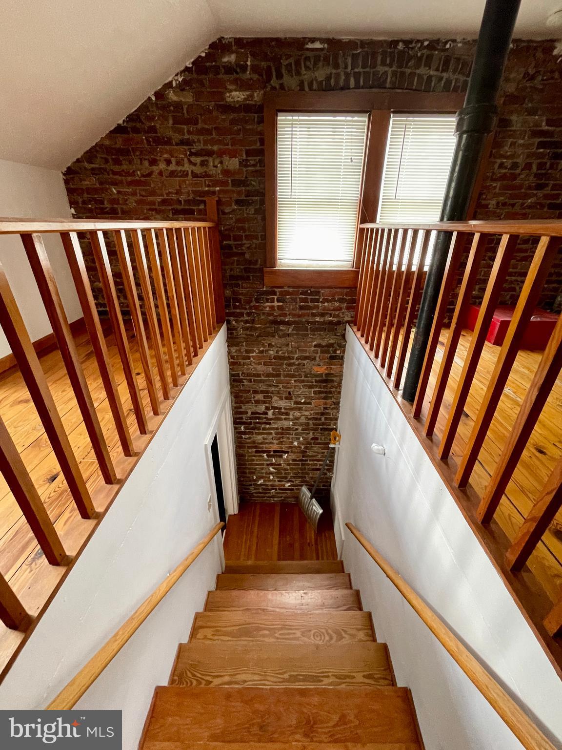 CHARLES TOWN - Commercial Sale