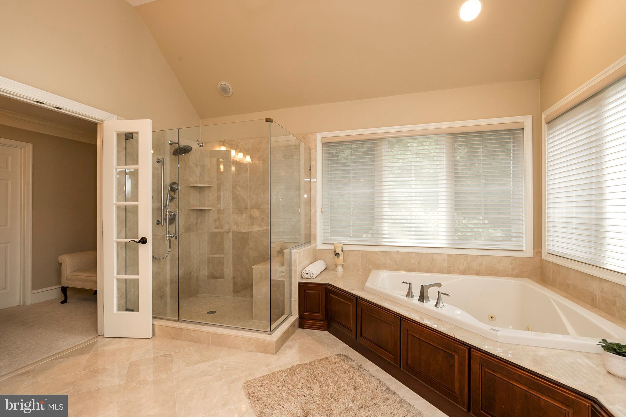 GREENE COUNTRIE - Residential