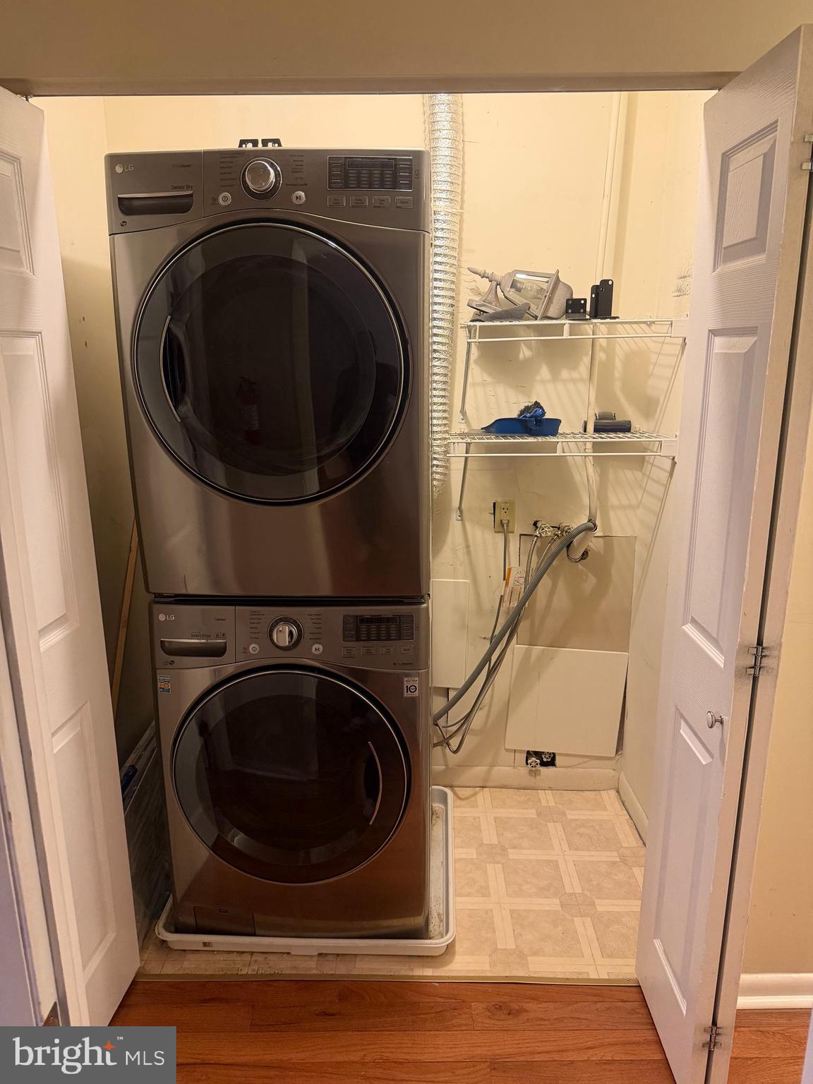 SAW MILL RUN - Residential