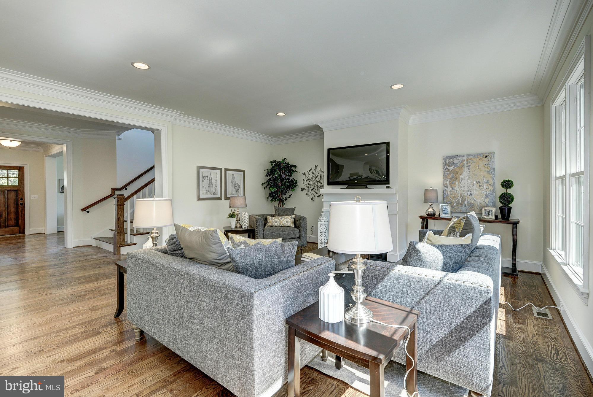 GARDEN CITY - Residential