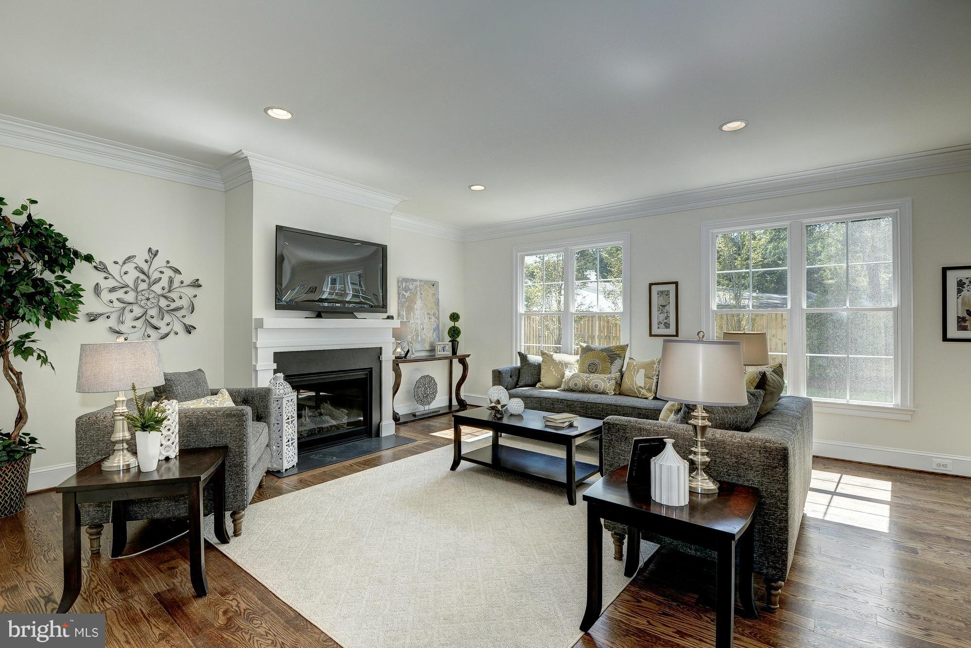 GARDEN CITY - Residential