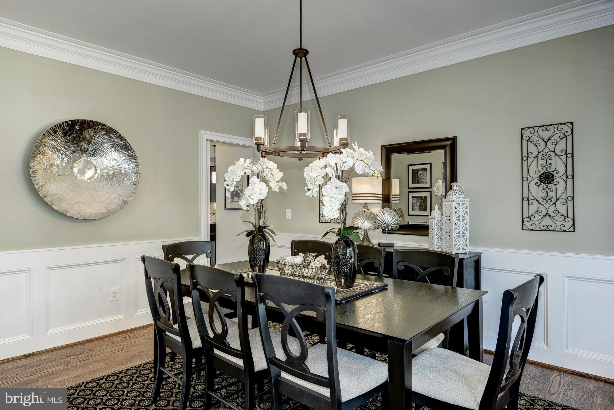 GARDEN CITY - Residential