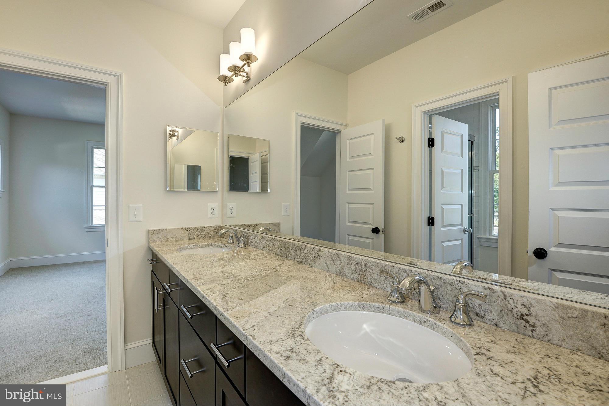 GARDEN CITY - Residential