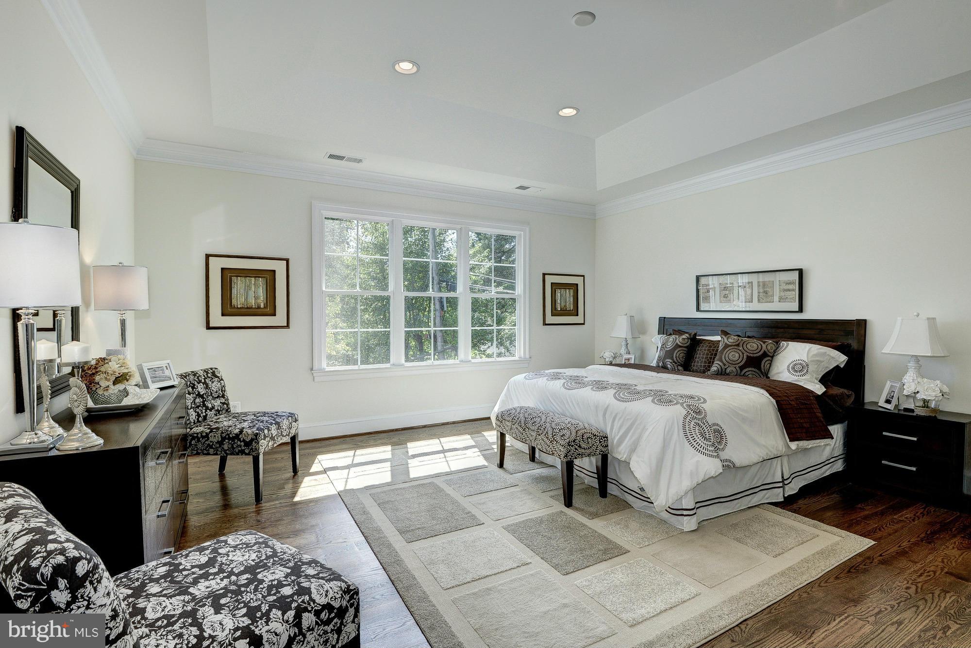 GARDEN CITY - Residential