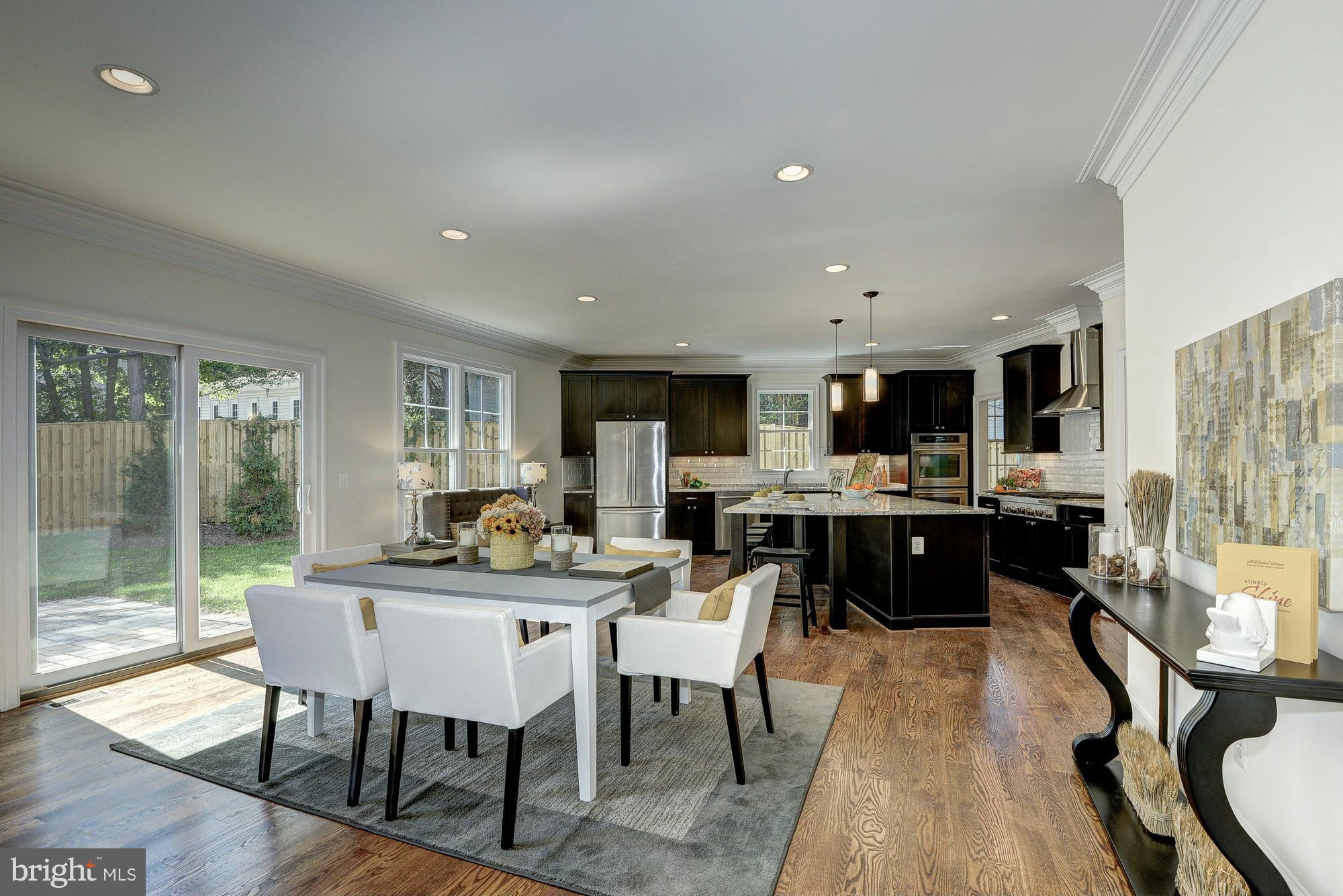 GARDEN CITY - Residential