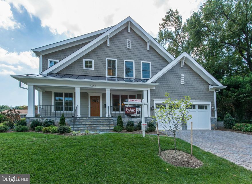 Price improved. Ready to go. Stylish/ sophisticated Craftsman home by Bo Bud Construction on quiet cul de sac.  Spacious 5 bedrooms and 4.5 baths.  Chef's kitchen with professional stainless appliances, granite counters & wood cabinets. Master bedroom with huge walk-in closet.  Relaxing master bath with soaking tub, separate shower and dual vanities.  Great finishes throughout.