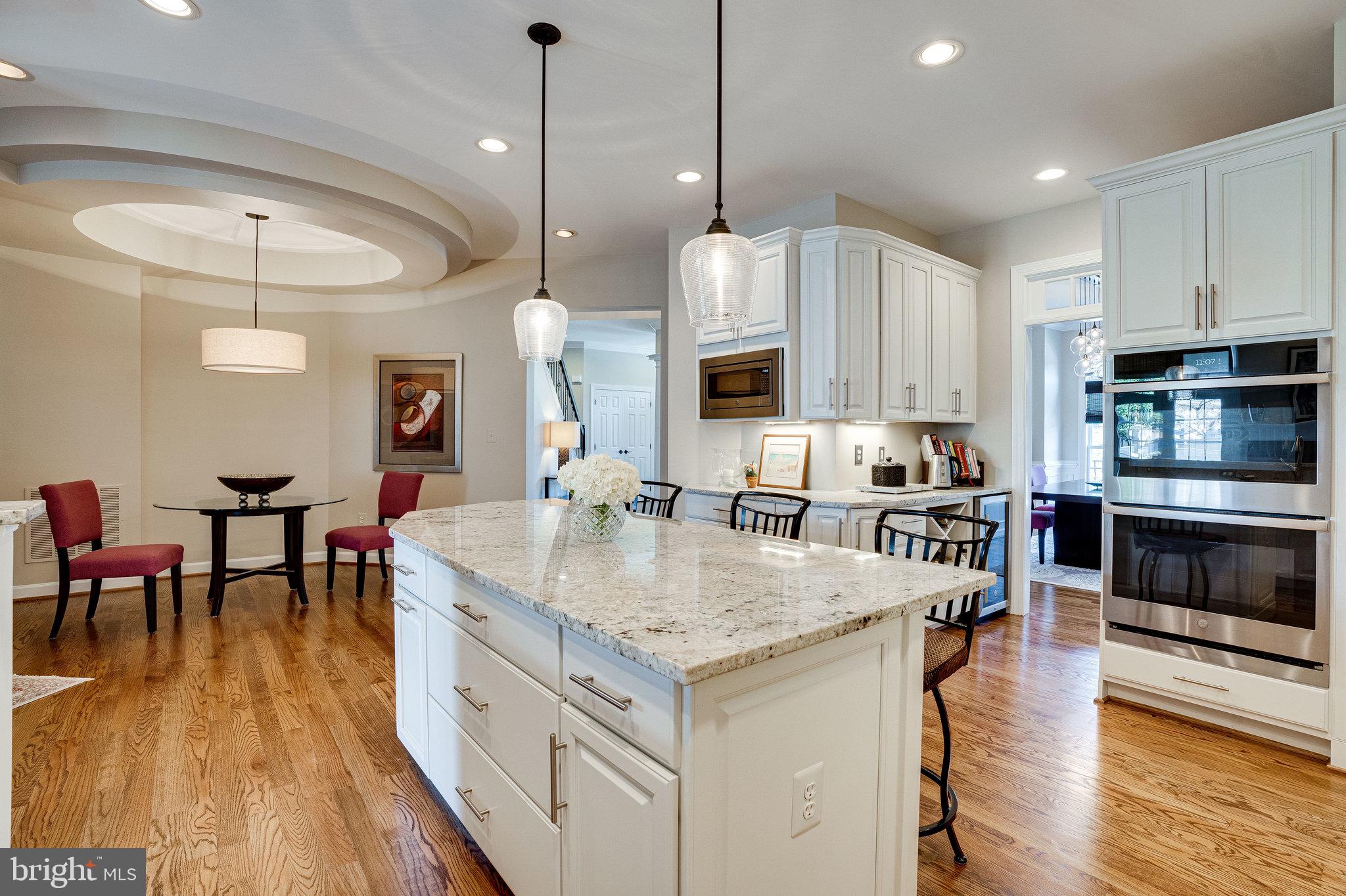 AVONLEA - Residential Lease