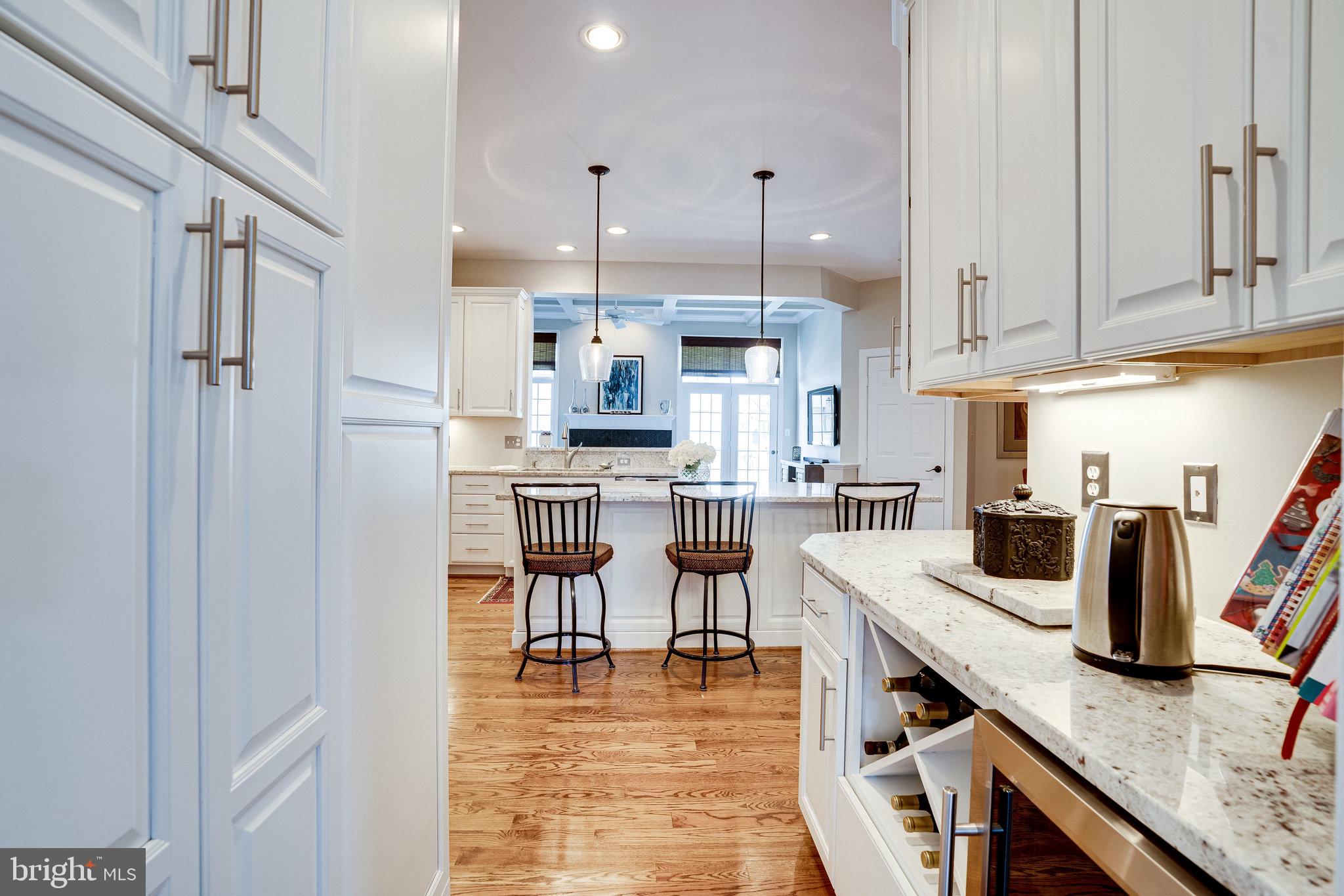 AVONLEA - Residential Lease