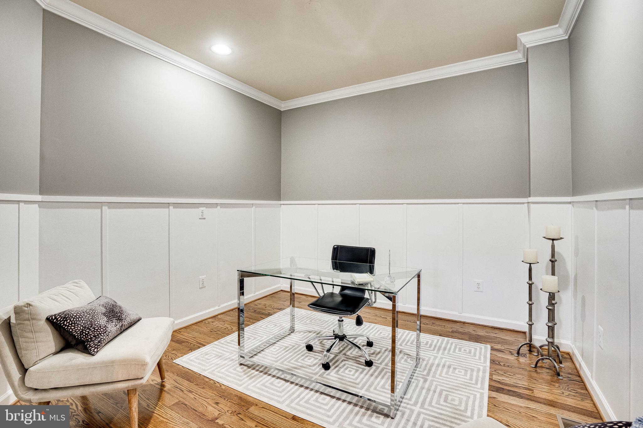 AVONLEA - Residential Lease