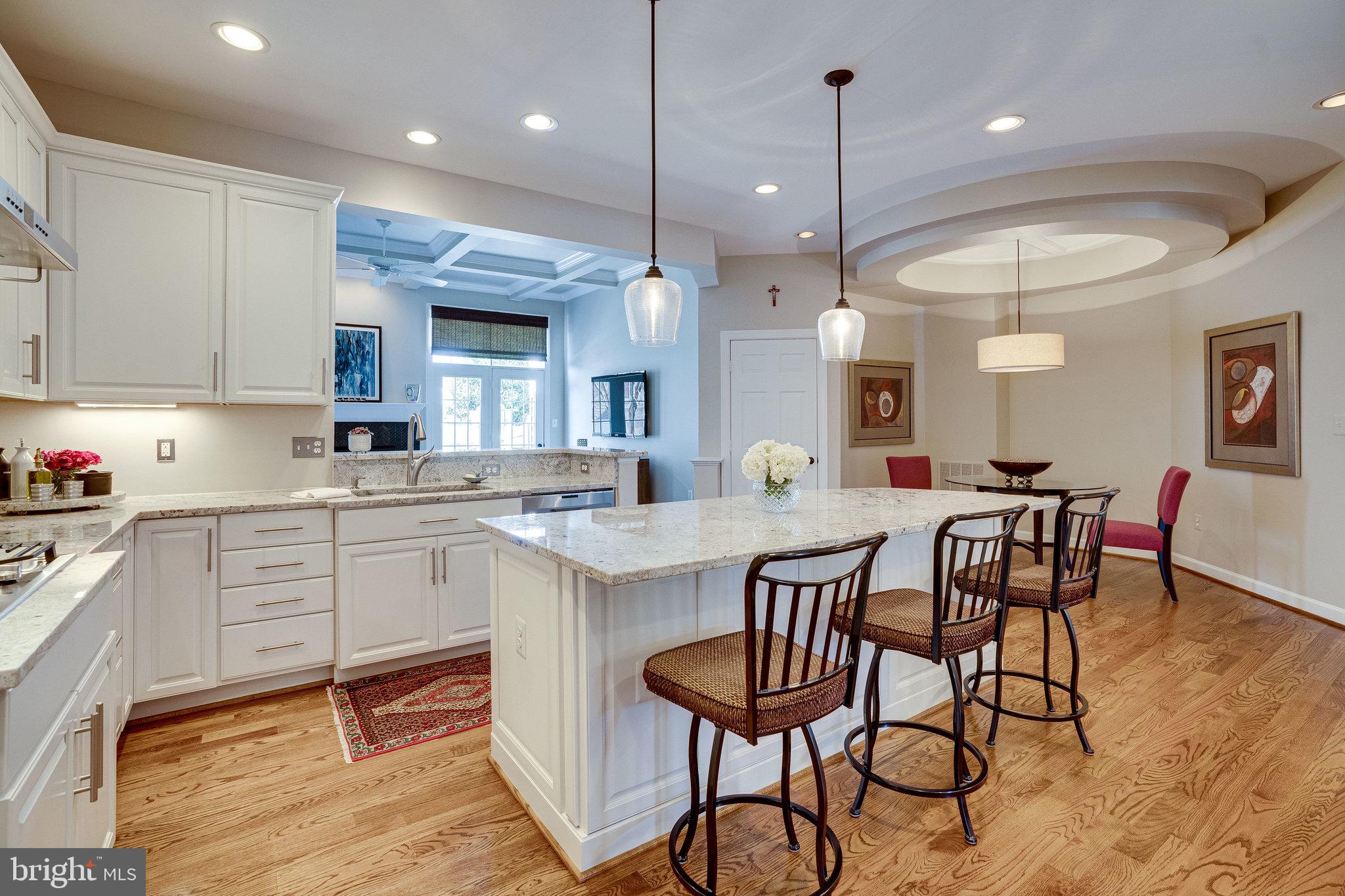 AVONLEA - Residential Lease