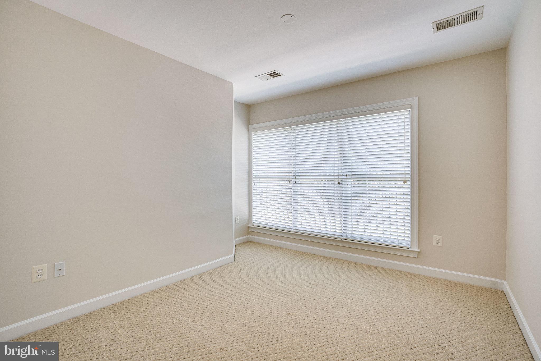 AVONLEA - Residential Lease