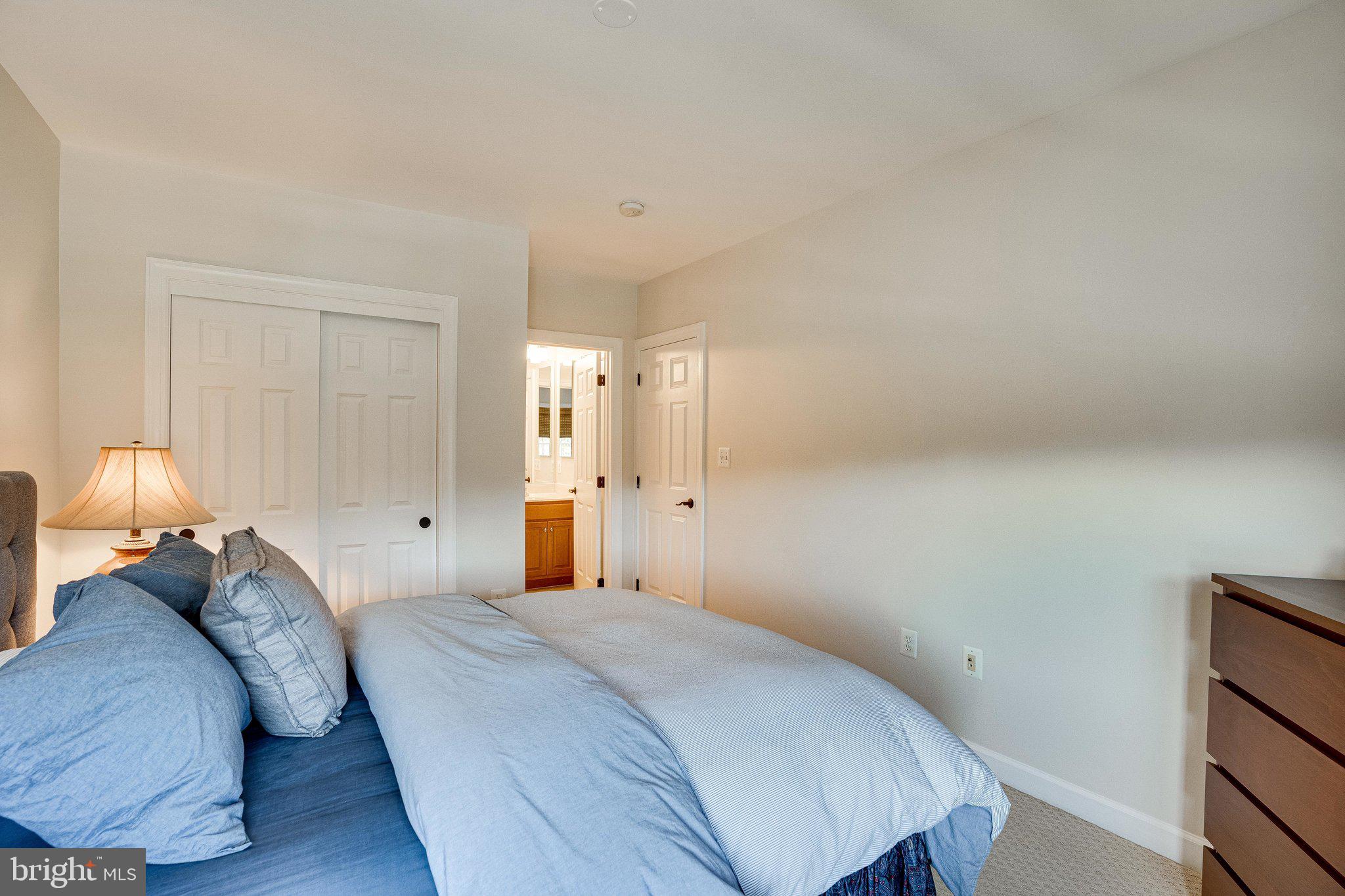 AVONLEA - Residential Lease