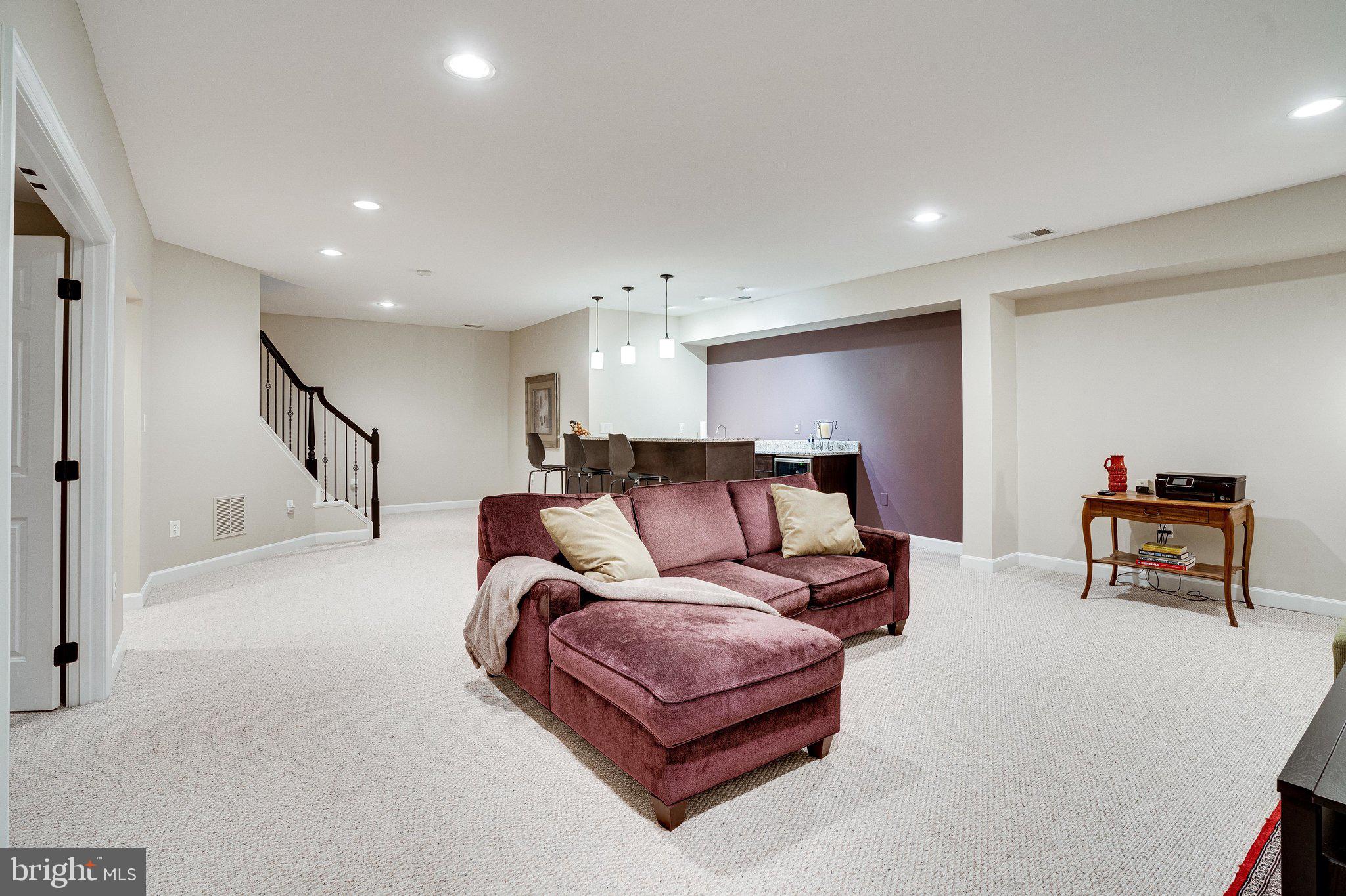 AVONLEA - Residential Lease