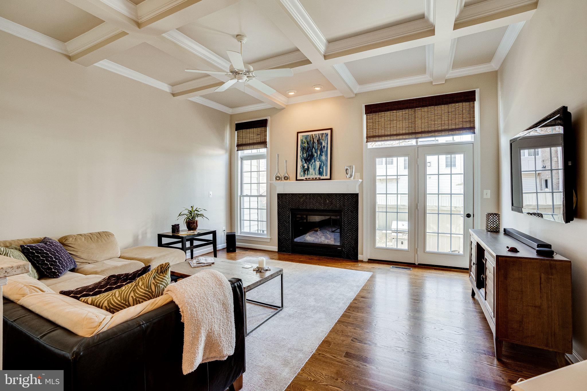 AVONLEA - Residential Lease