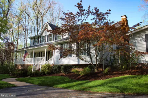 6855 Maxwell Drive, Hughesville, MD MLS: MDCH2041378