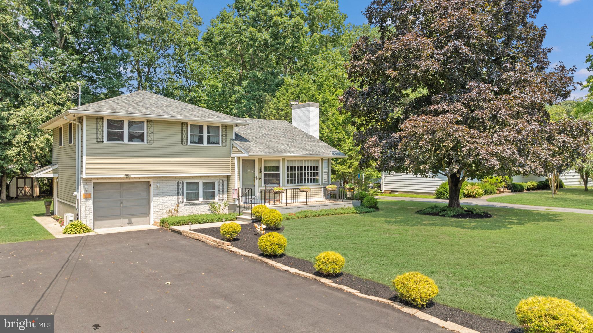 68 PINDALE DRIVE