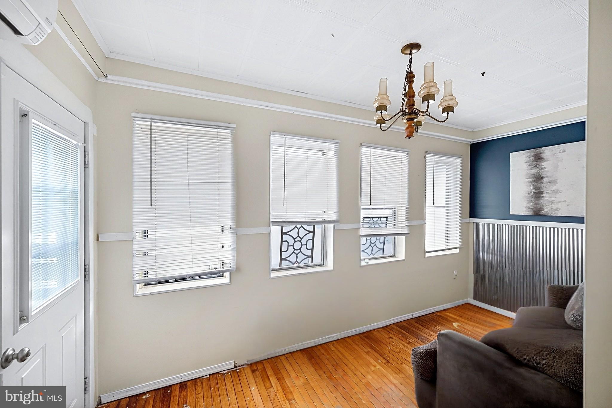 PINE GROVE - Residential