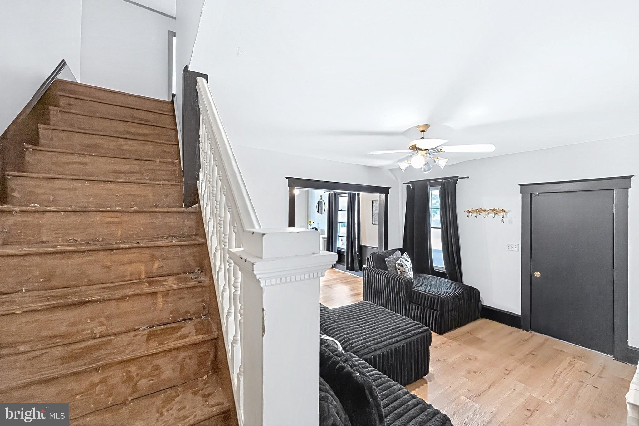 PINE GROVE - Residential
