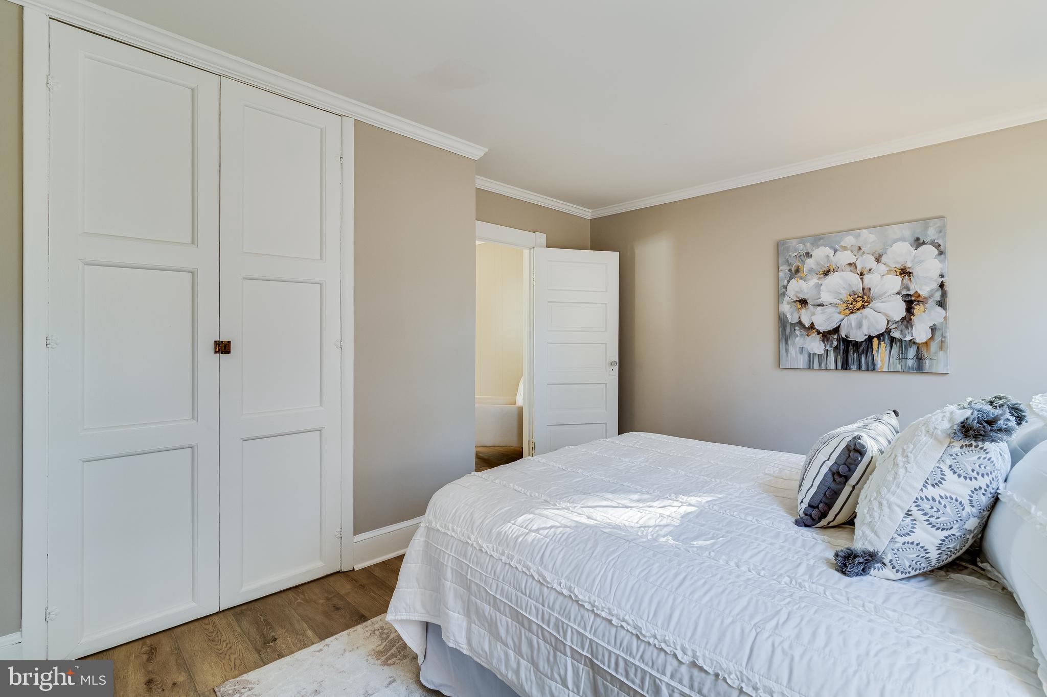 COBB ISLAND - Residential