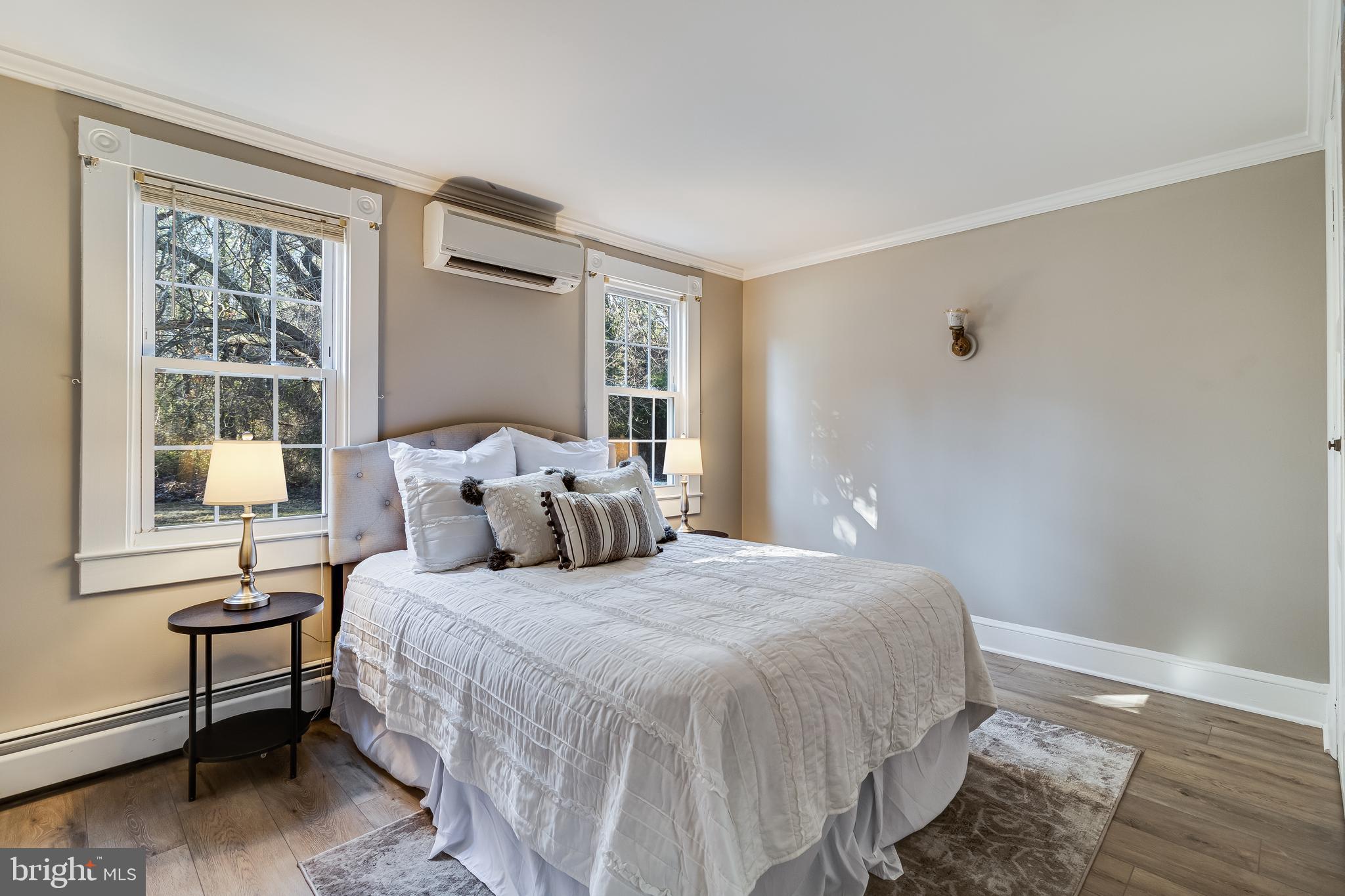 COBB ISLAND - Residential