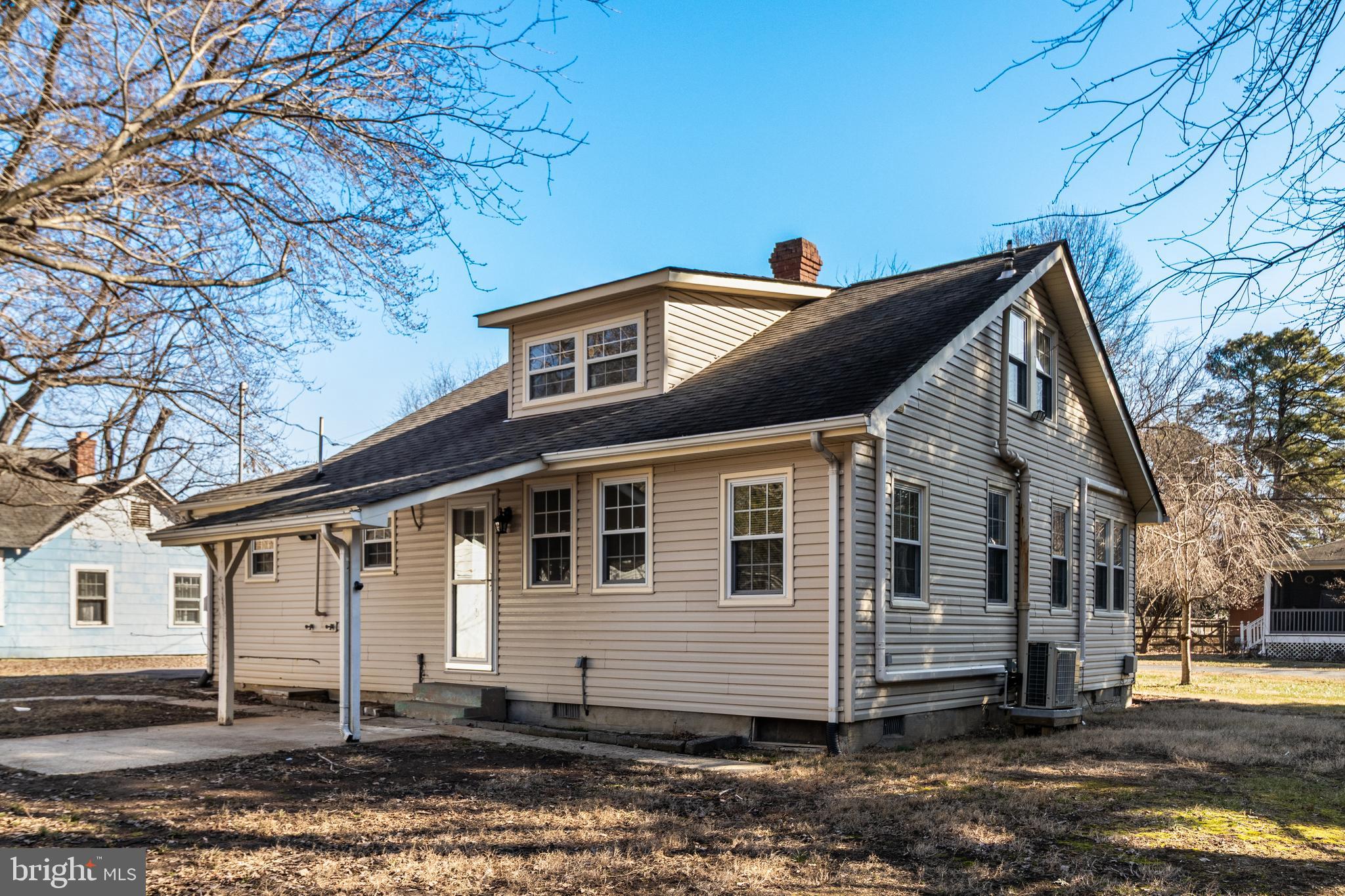 COBB ISLAND - Residential