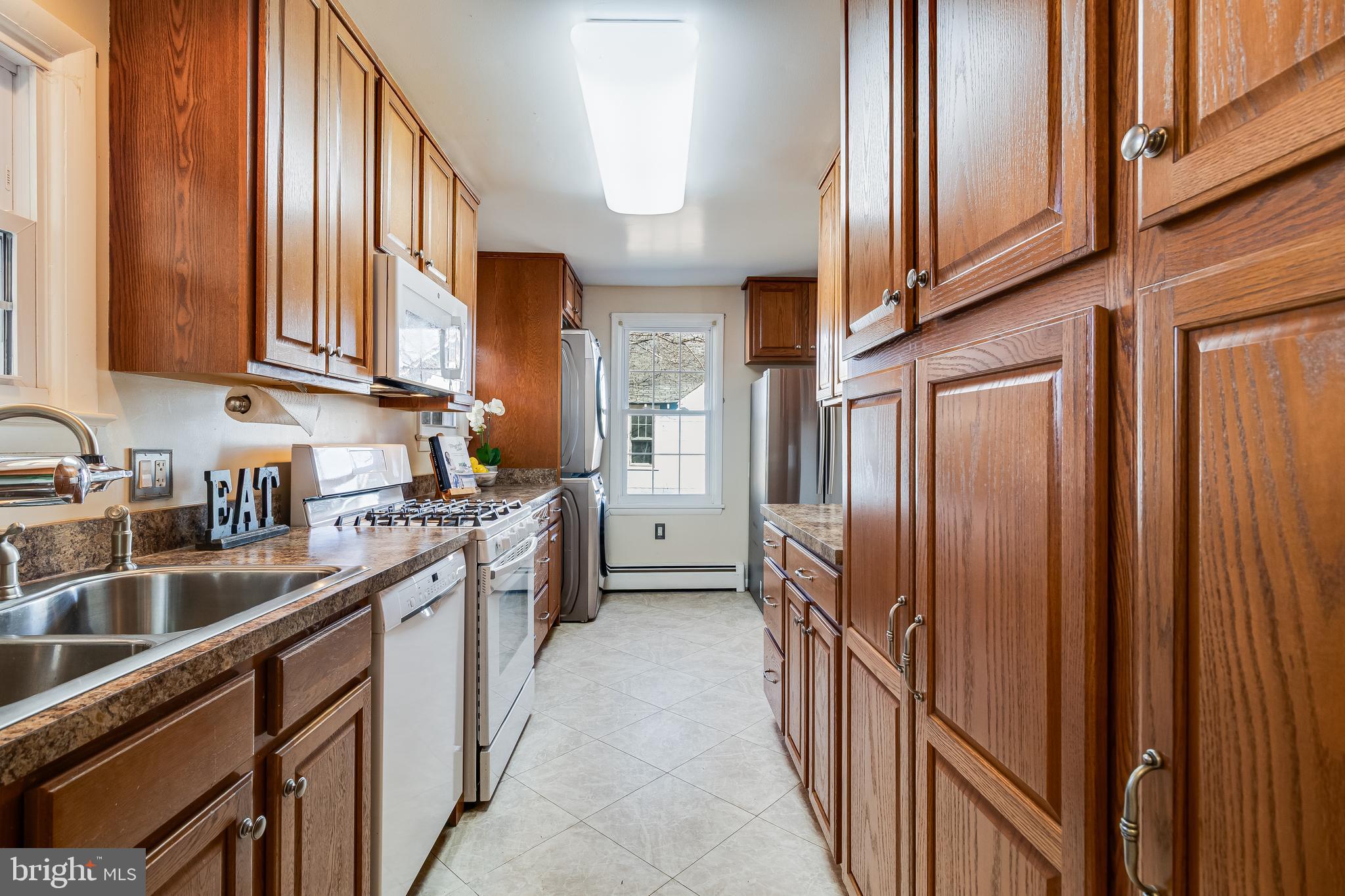 COBB ISLAND - Residential