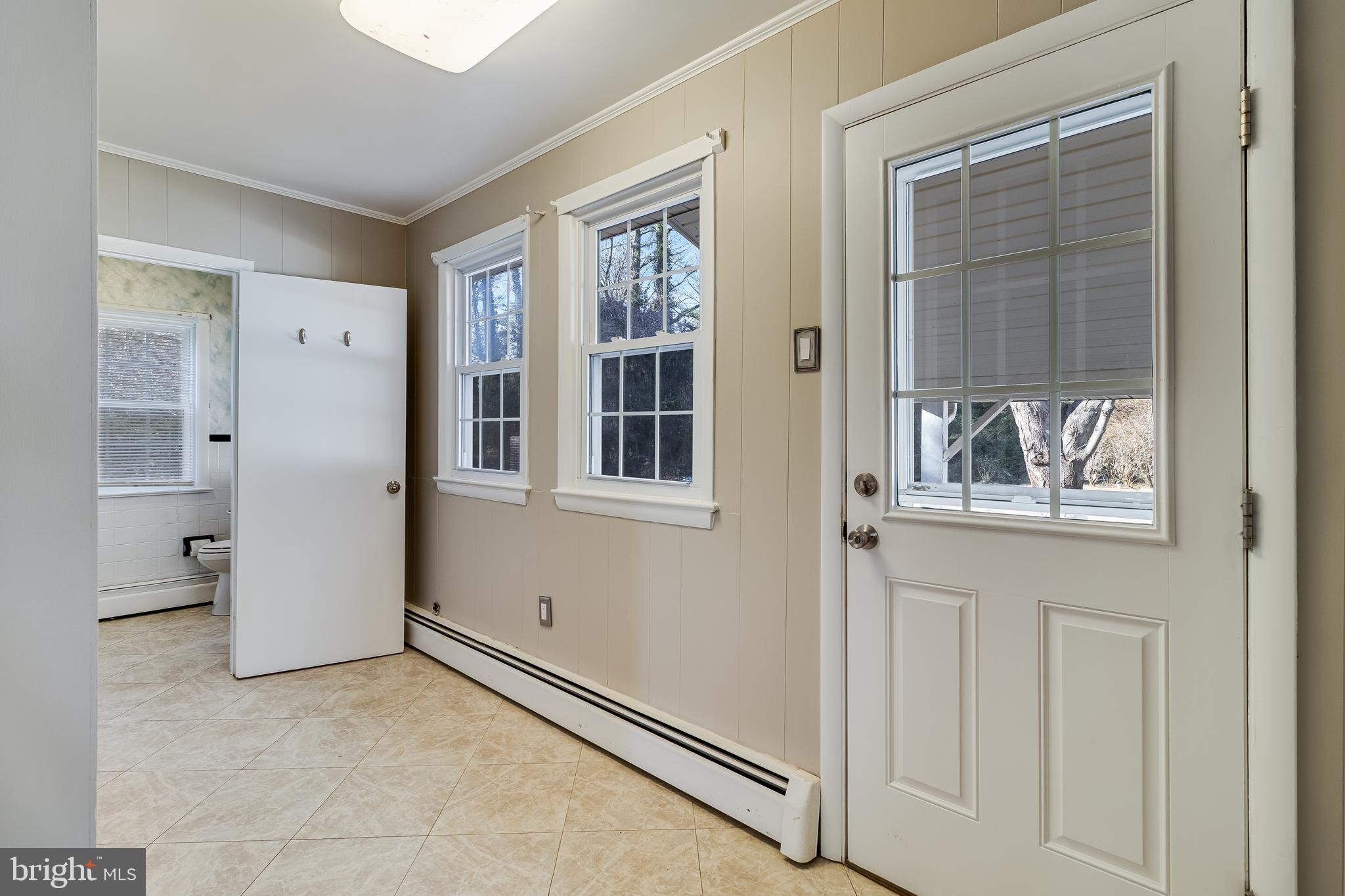 COBB ISLAND - Residential