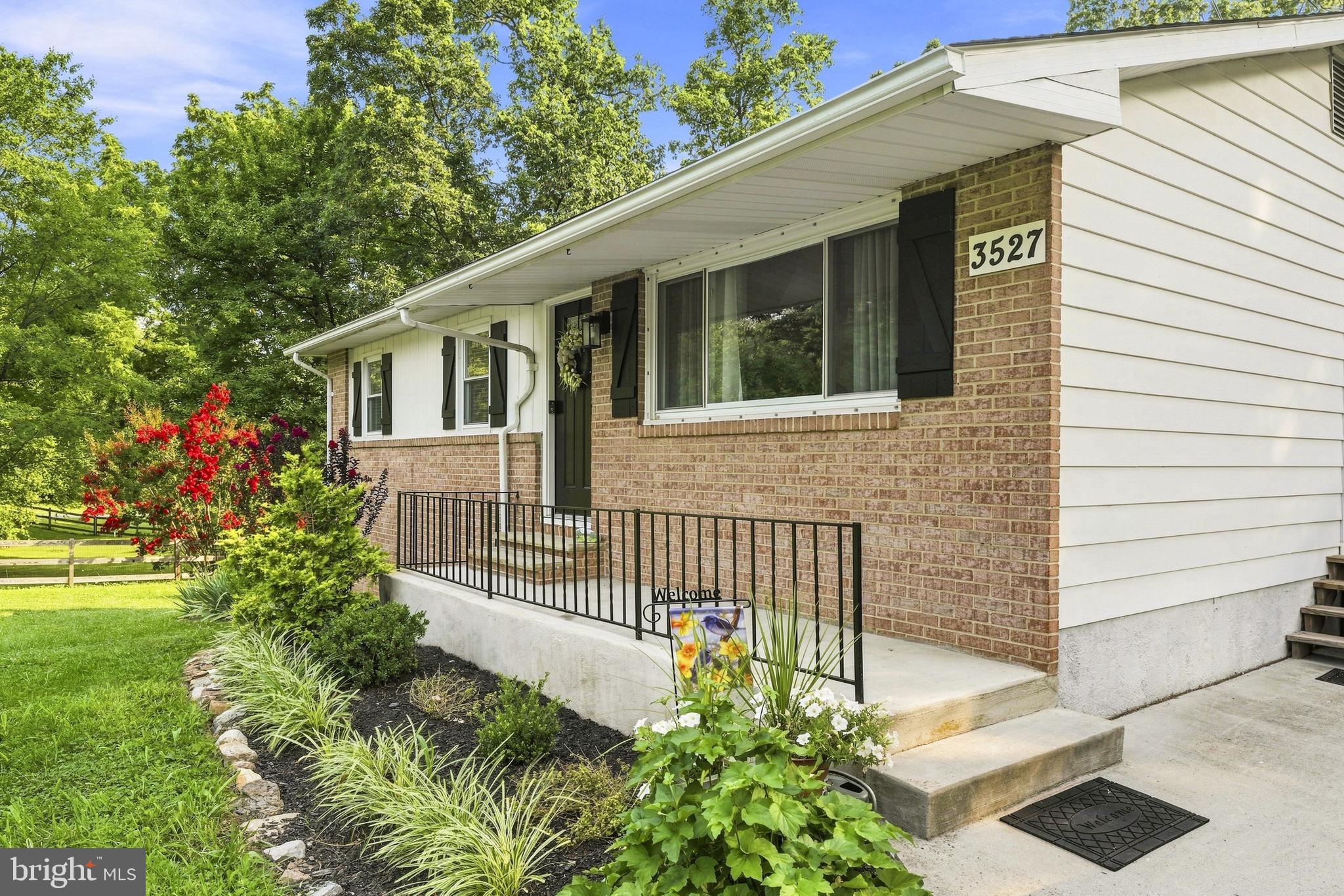 3527 HOOPER ROAD
