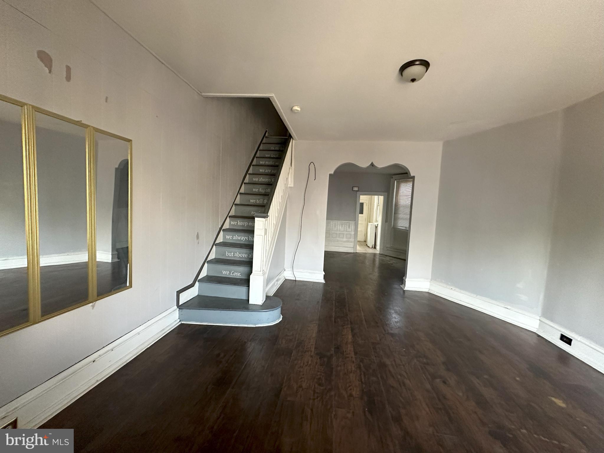 PHILADELPHIA (WEST) - Residential
