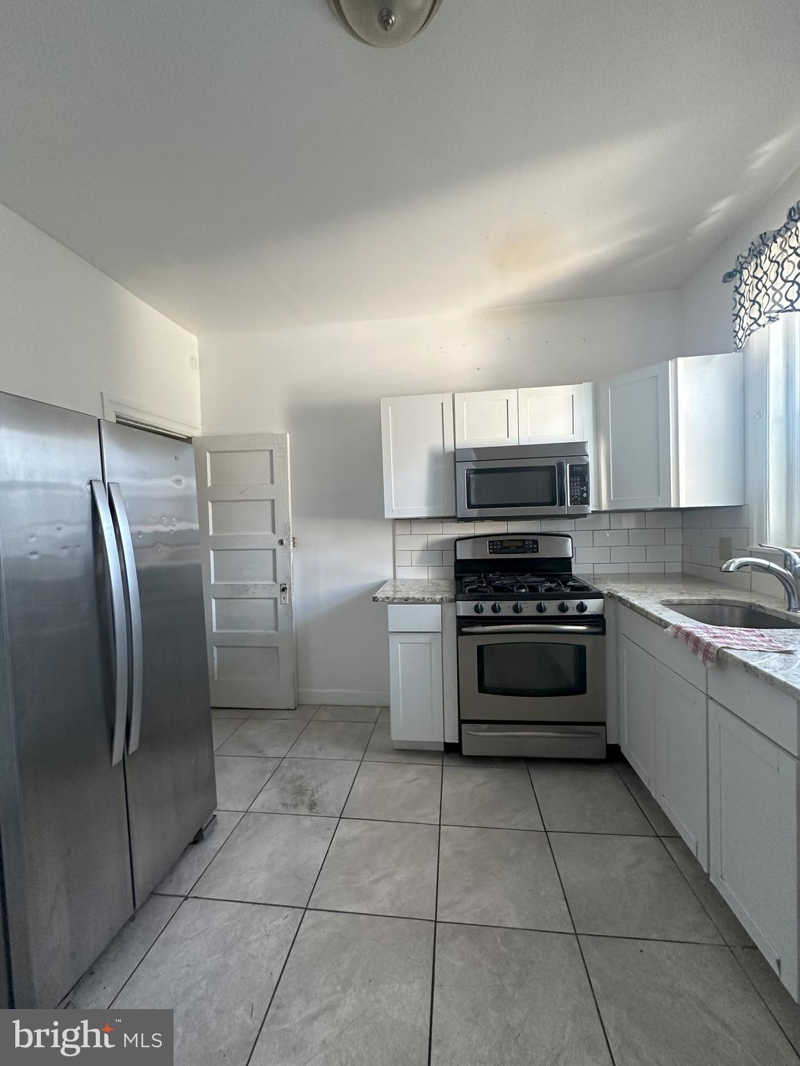 PHILADELPHIA (WEST) - Residential