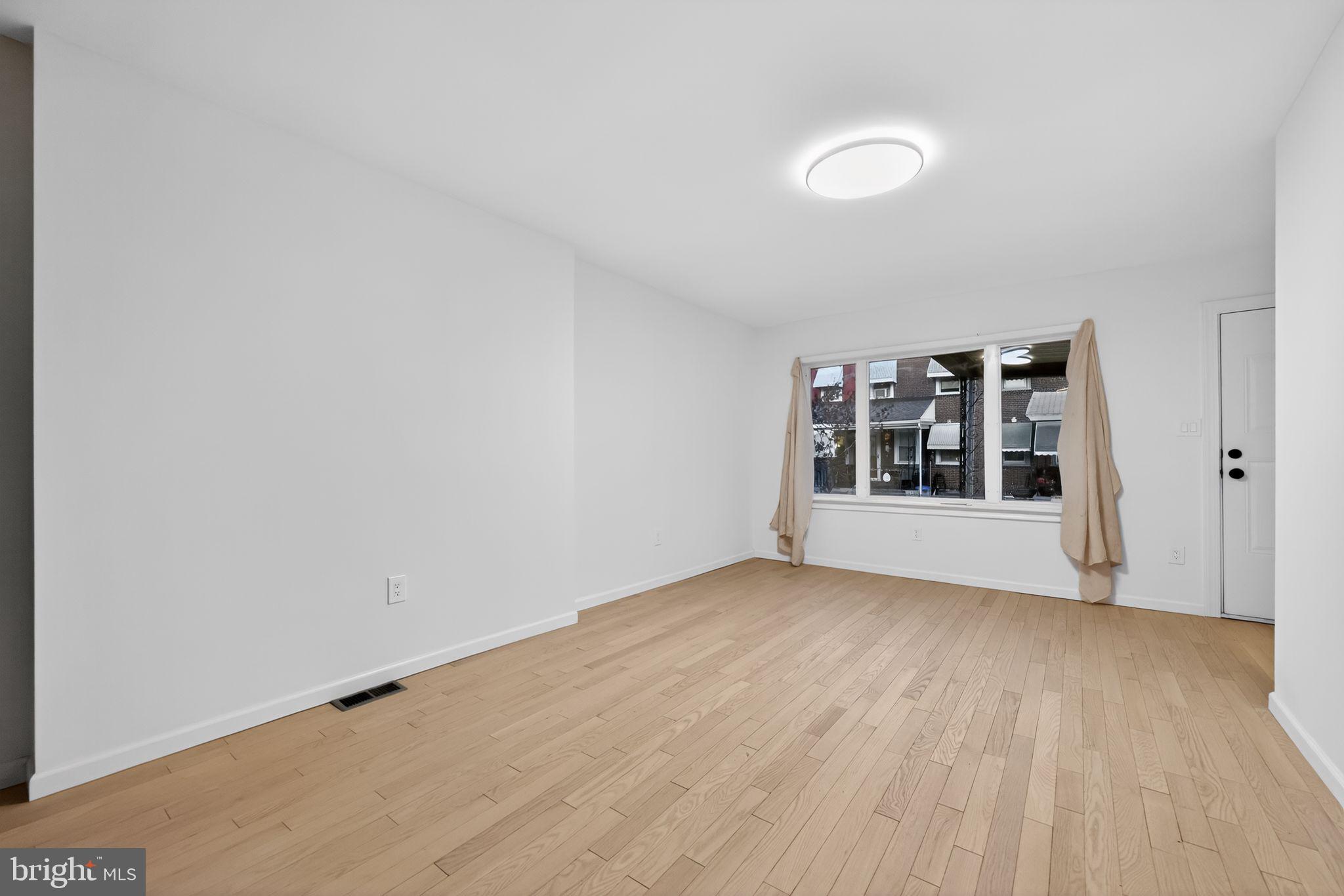 PHILADELPHIA (SOUTH) - Residential