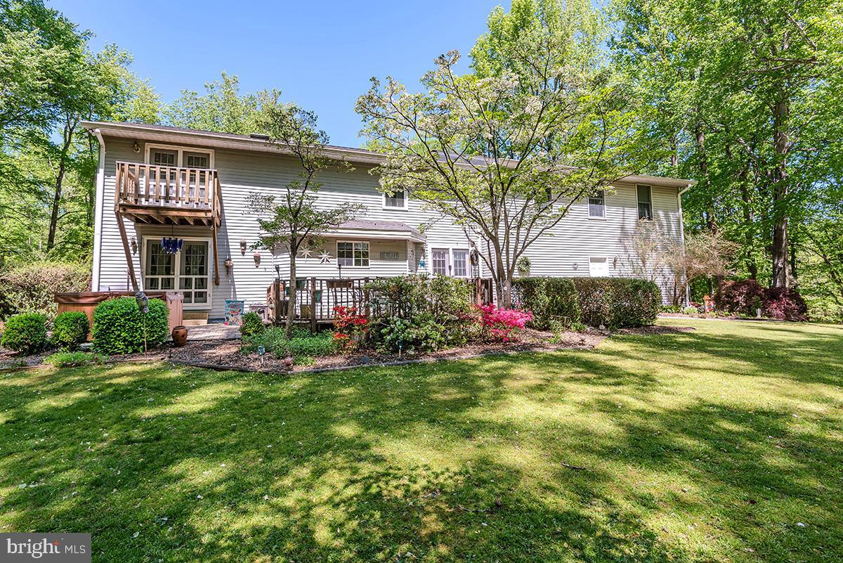 QUEEN ANNE ESTATES - Residential