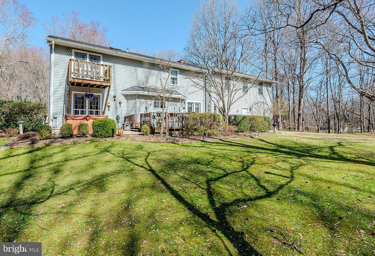 QUEEN ANNE ESTATES - Residential